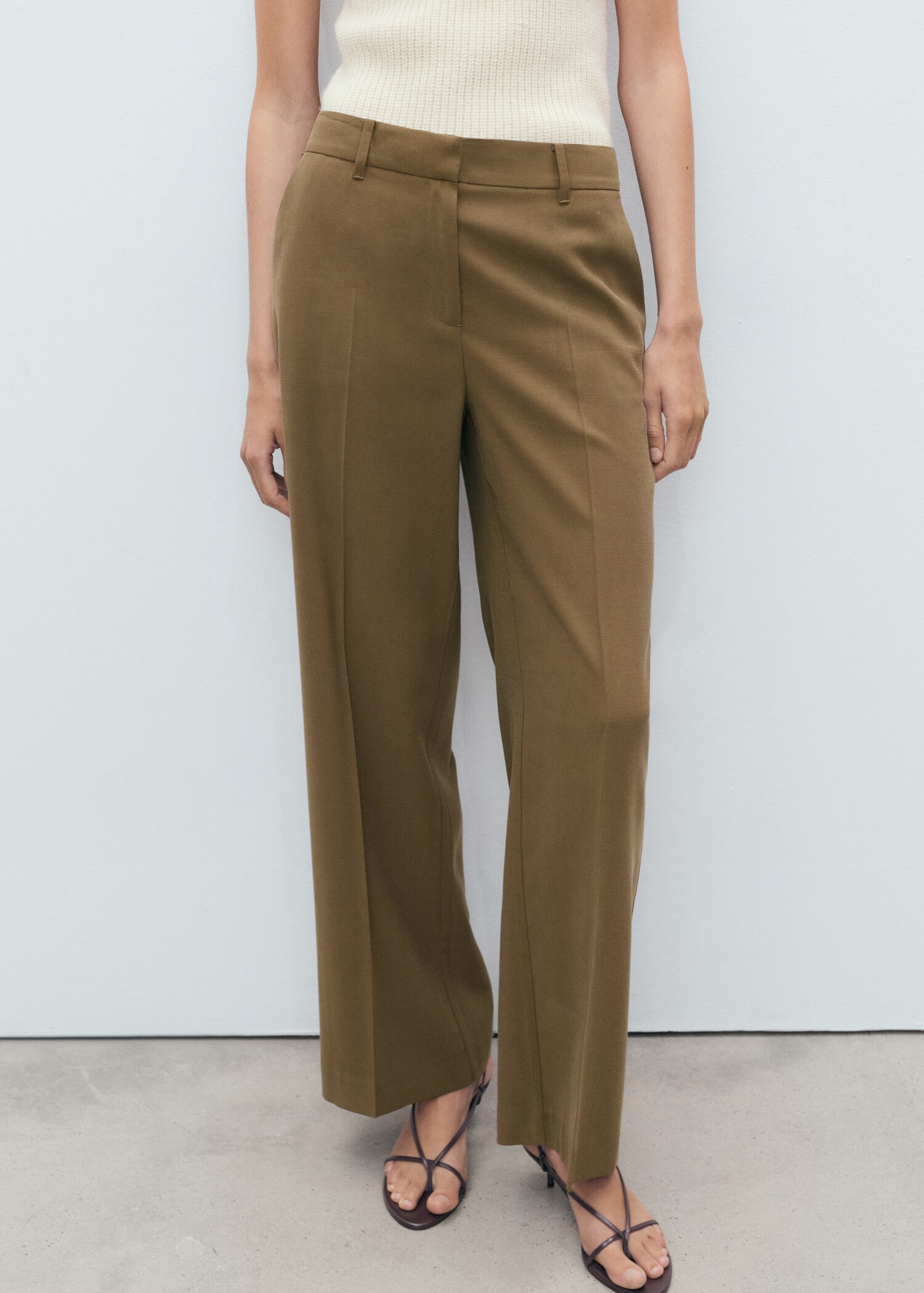 Straight mid-rise pants - Medium plane