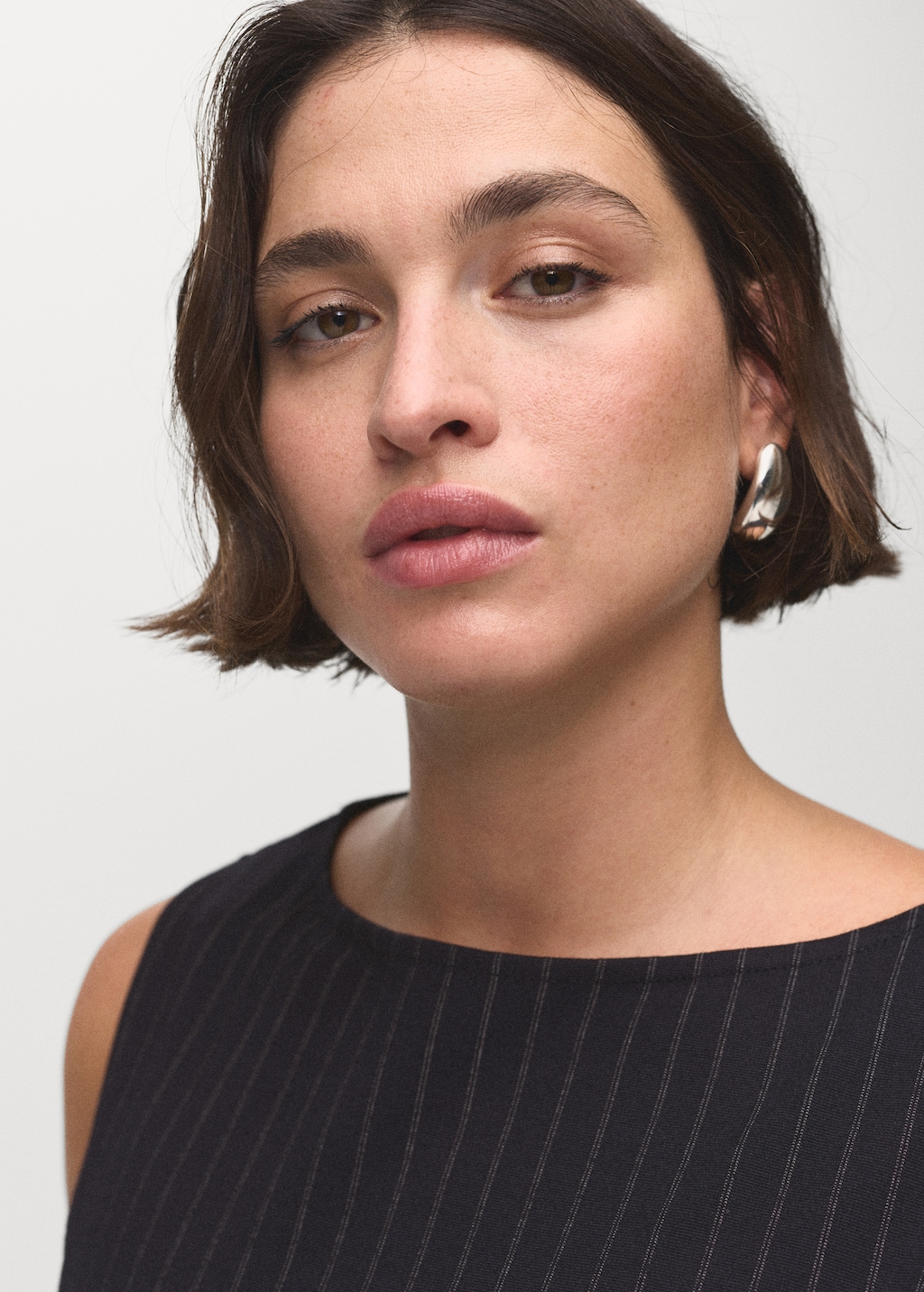 Boat-neck pinstripe dress