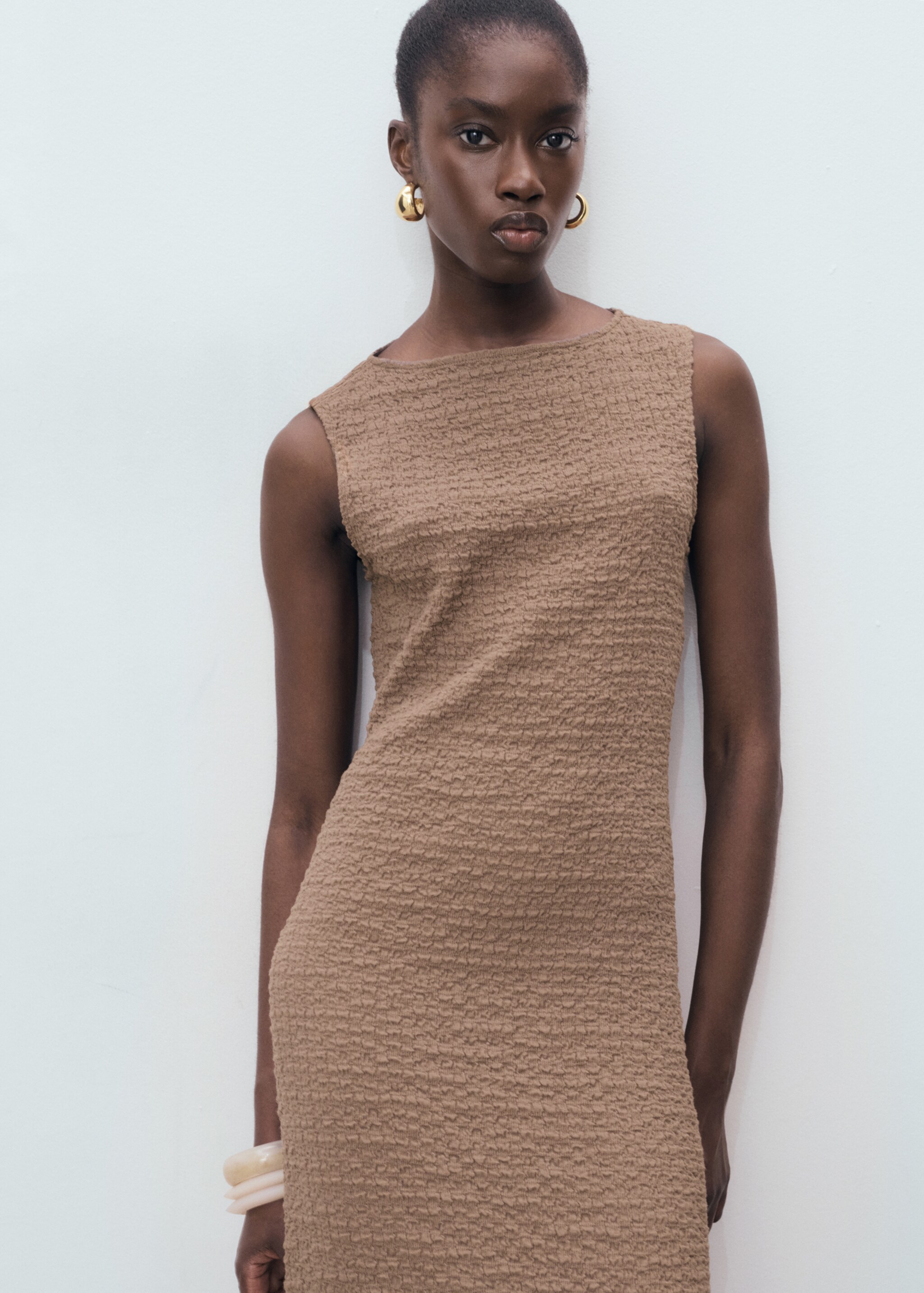 Long textured dress - Medium plane, Beige. Ref: 17084085-00.