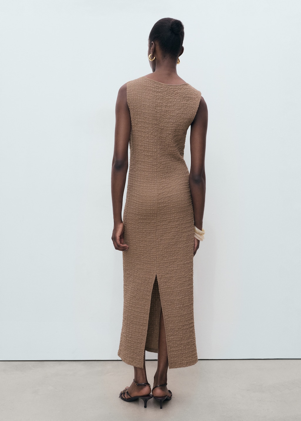 Fitted textured dress