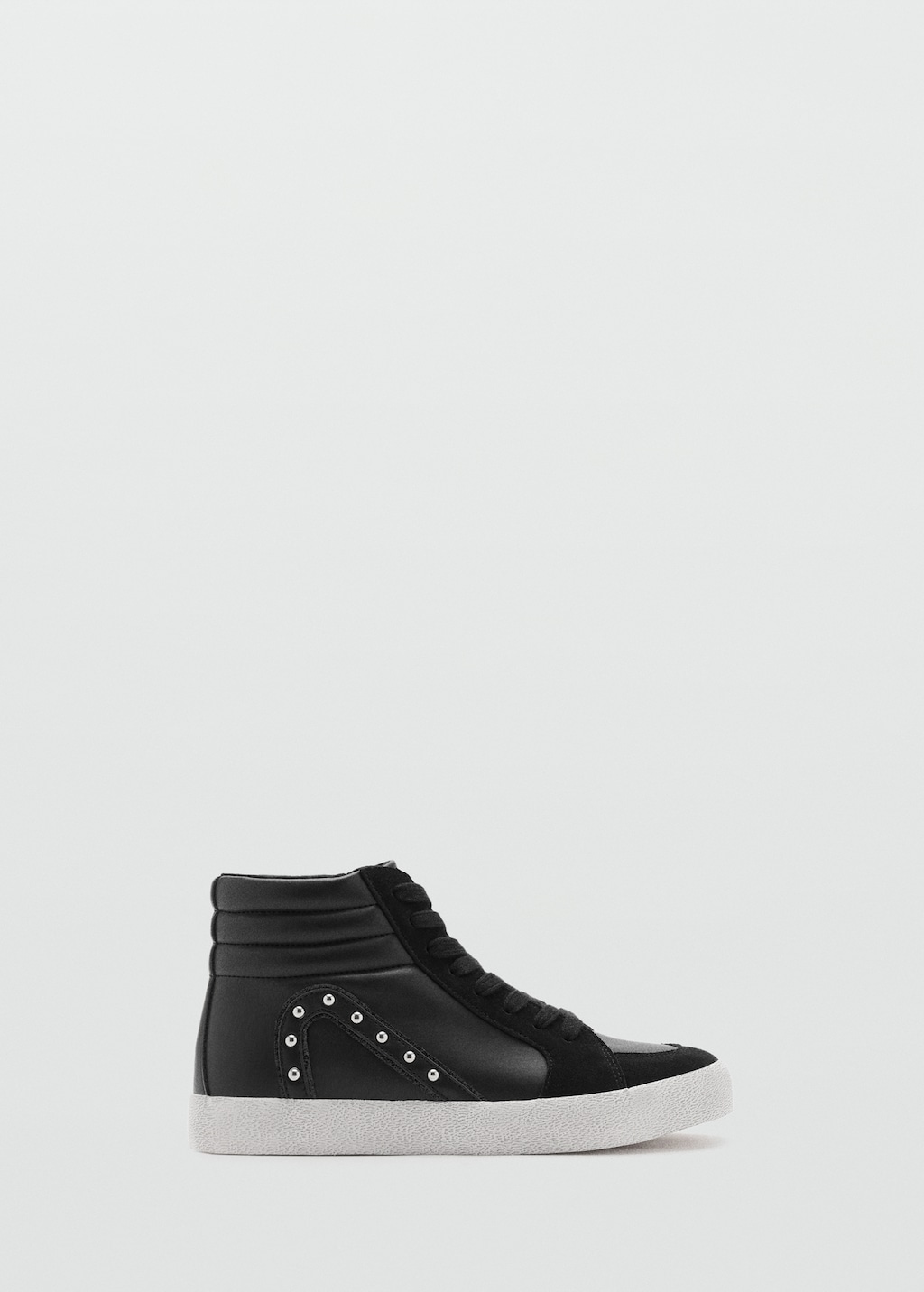 Studded sport boot