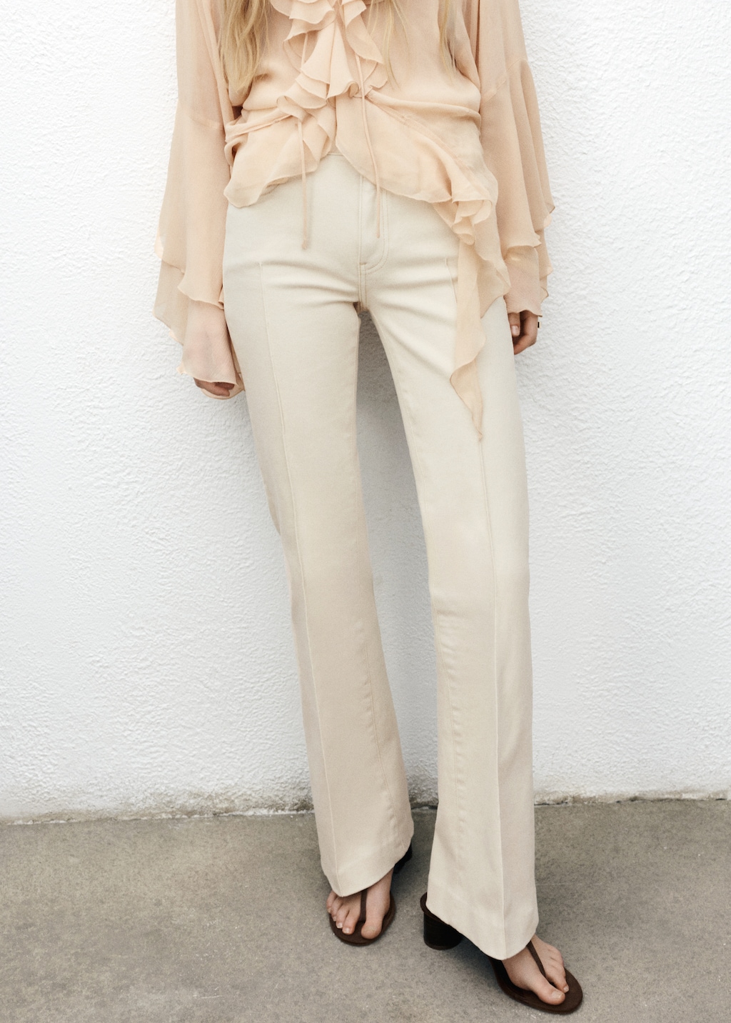 Mid-rise flared jeans