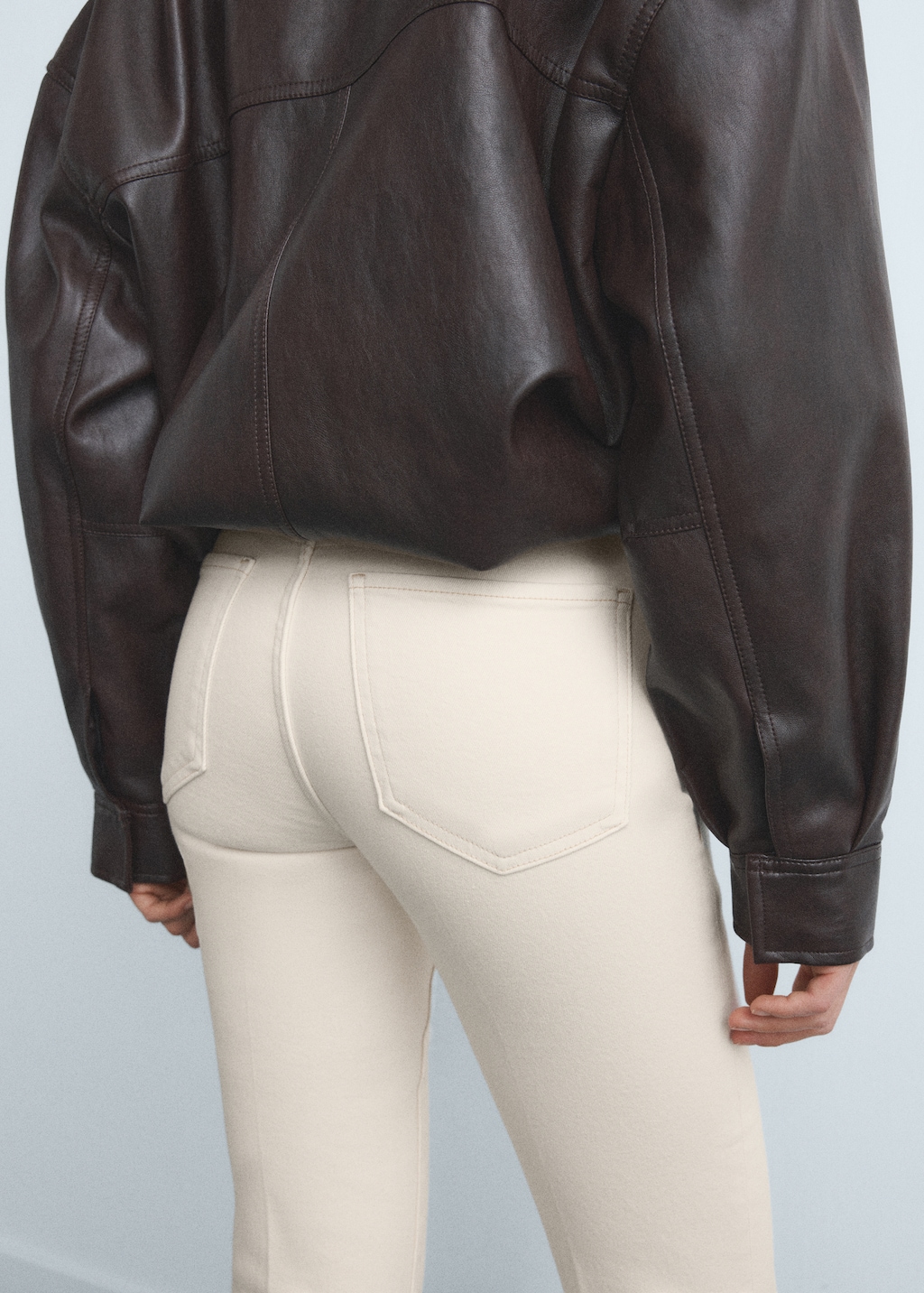 Mid-rise flared jeans