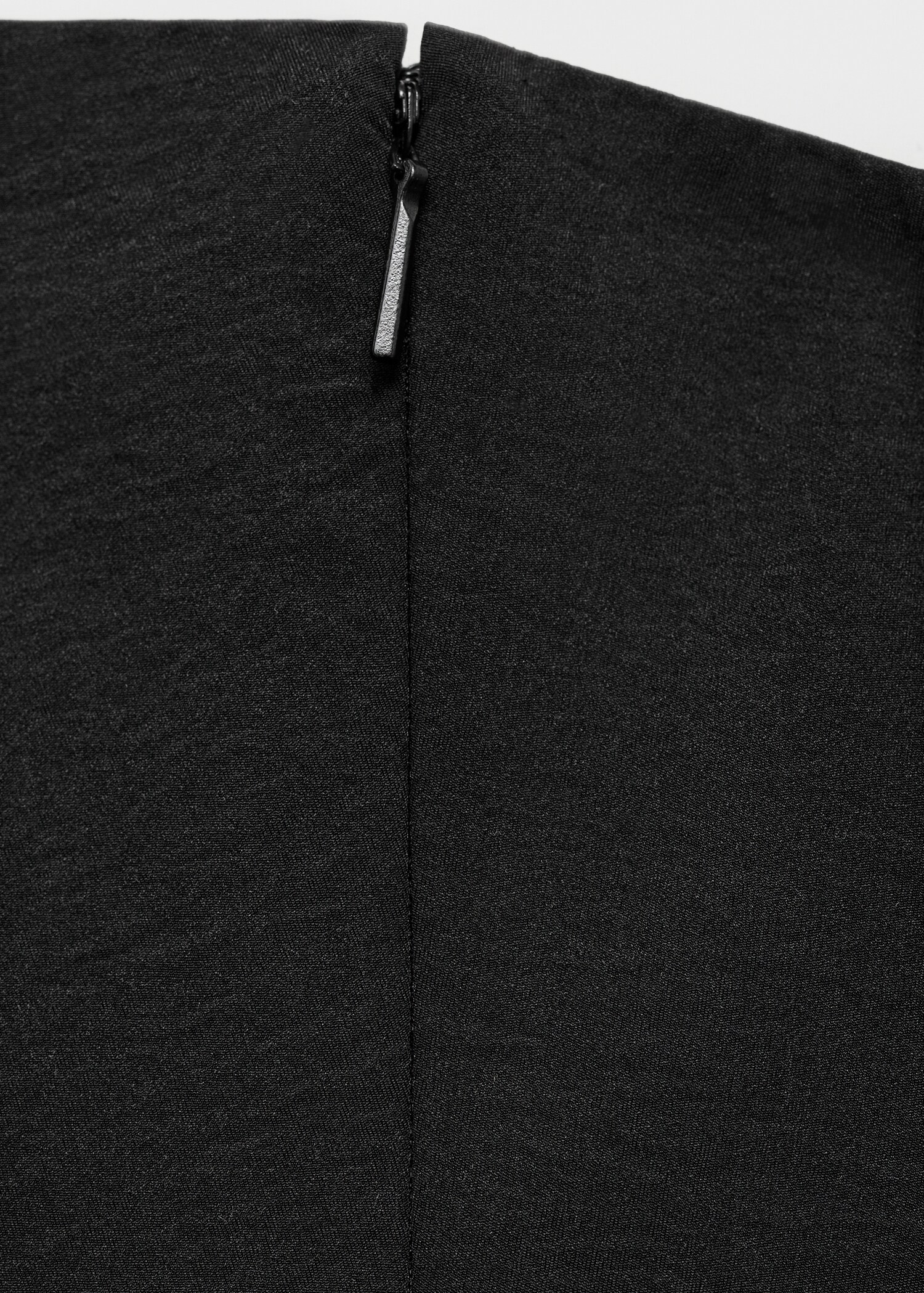 Long strapless dress - Details of the article 8