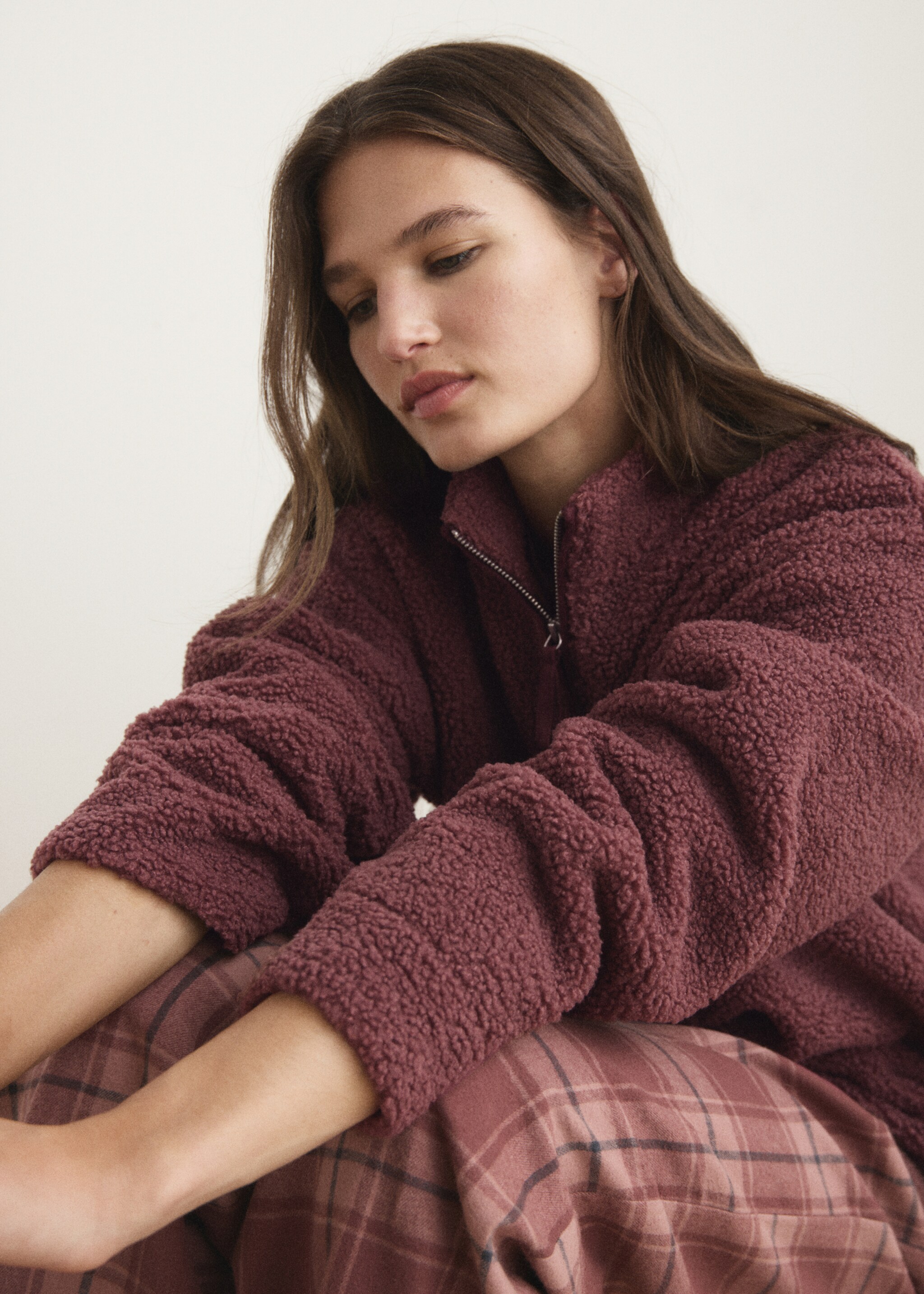 Fleece sweatshirt with zip - Details of the article 1, Russet. Ref: 17084104-00.