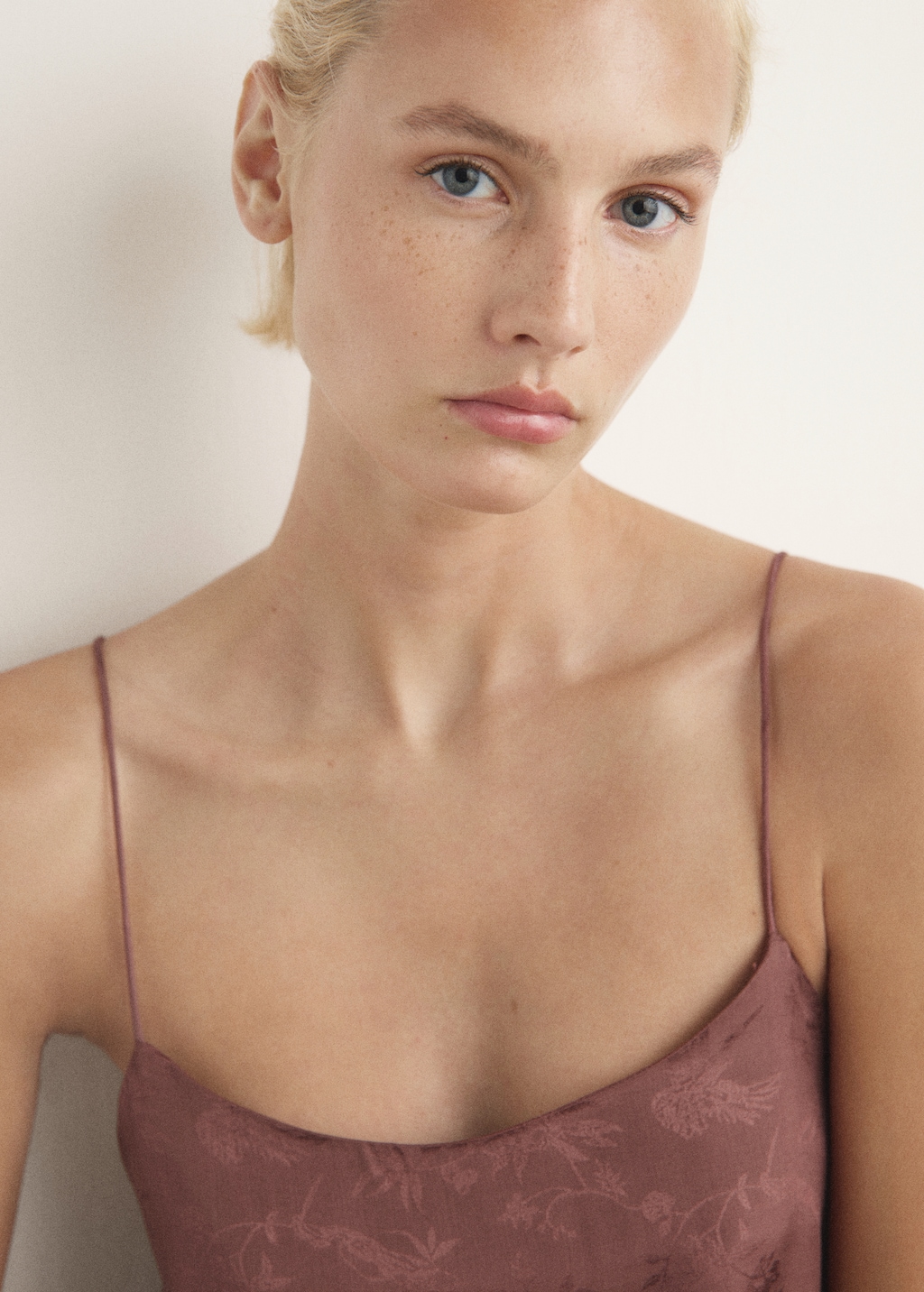 Jacquard satin nightdress