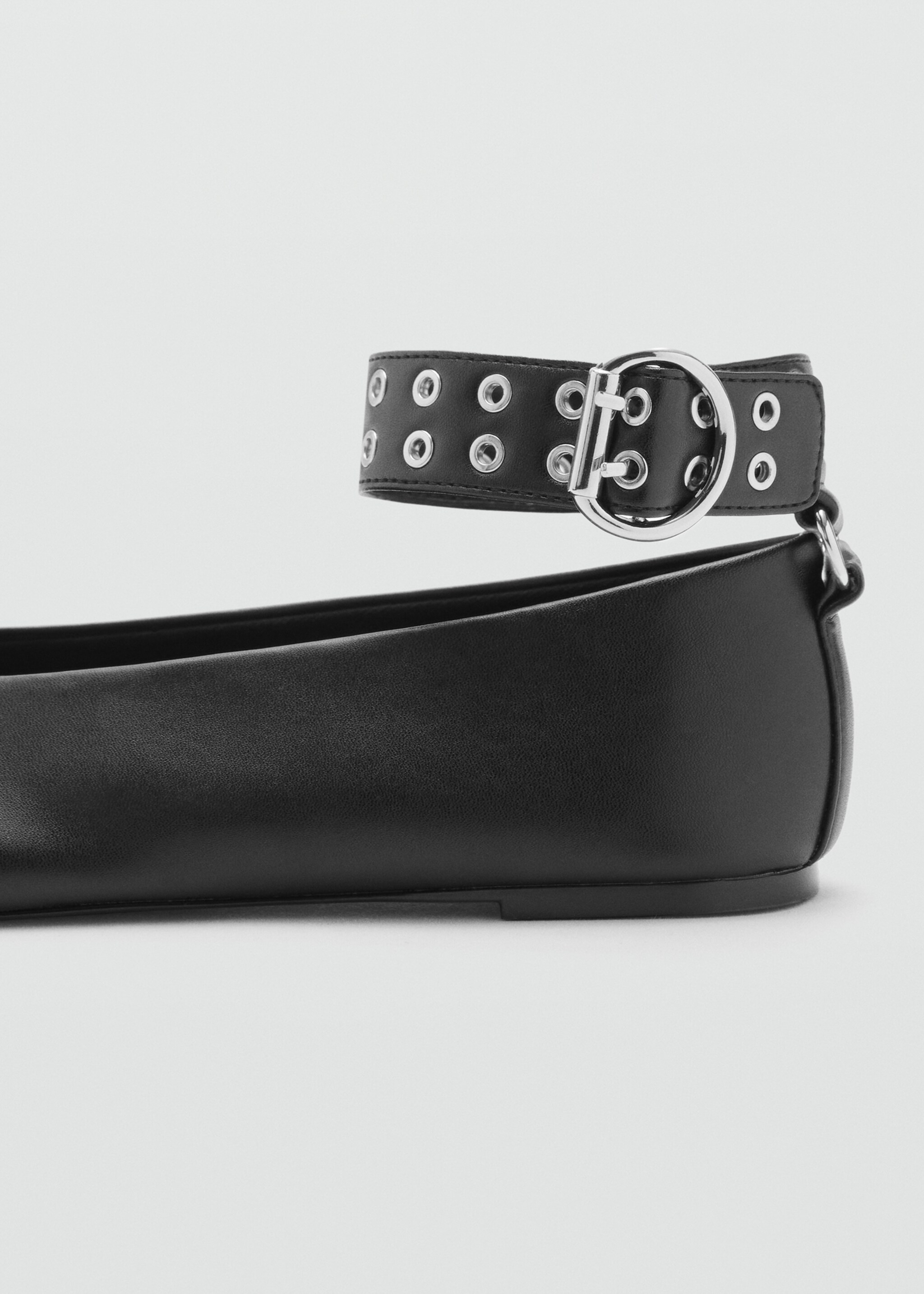 Ballet flats with eyelet strap - Details of the article 1, Black. Ref: 17084110-00.
