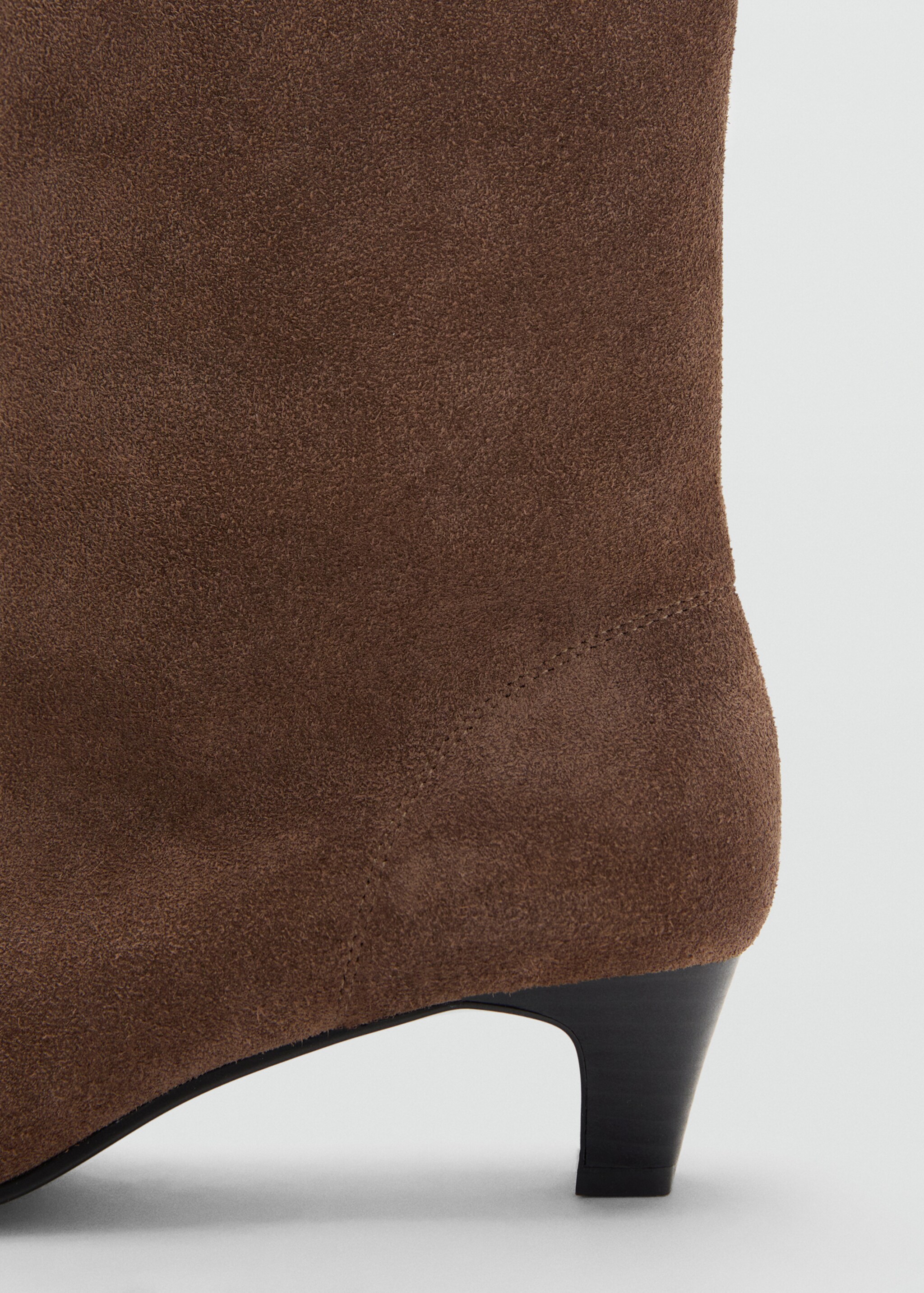 Suede leather ankle boots - Details of the article 2, Light/Pastel Brown. Ref: 17084112-00.