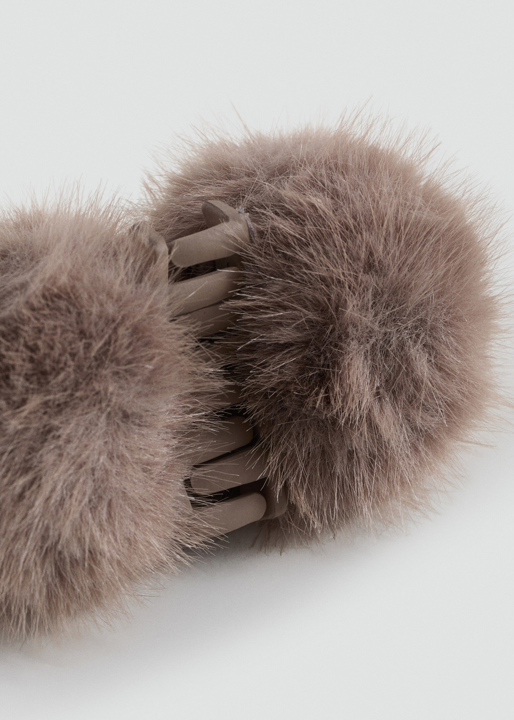 Hair clip - Medium plane, Medium Brown. Ref: 17084113-00.