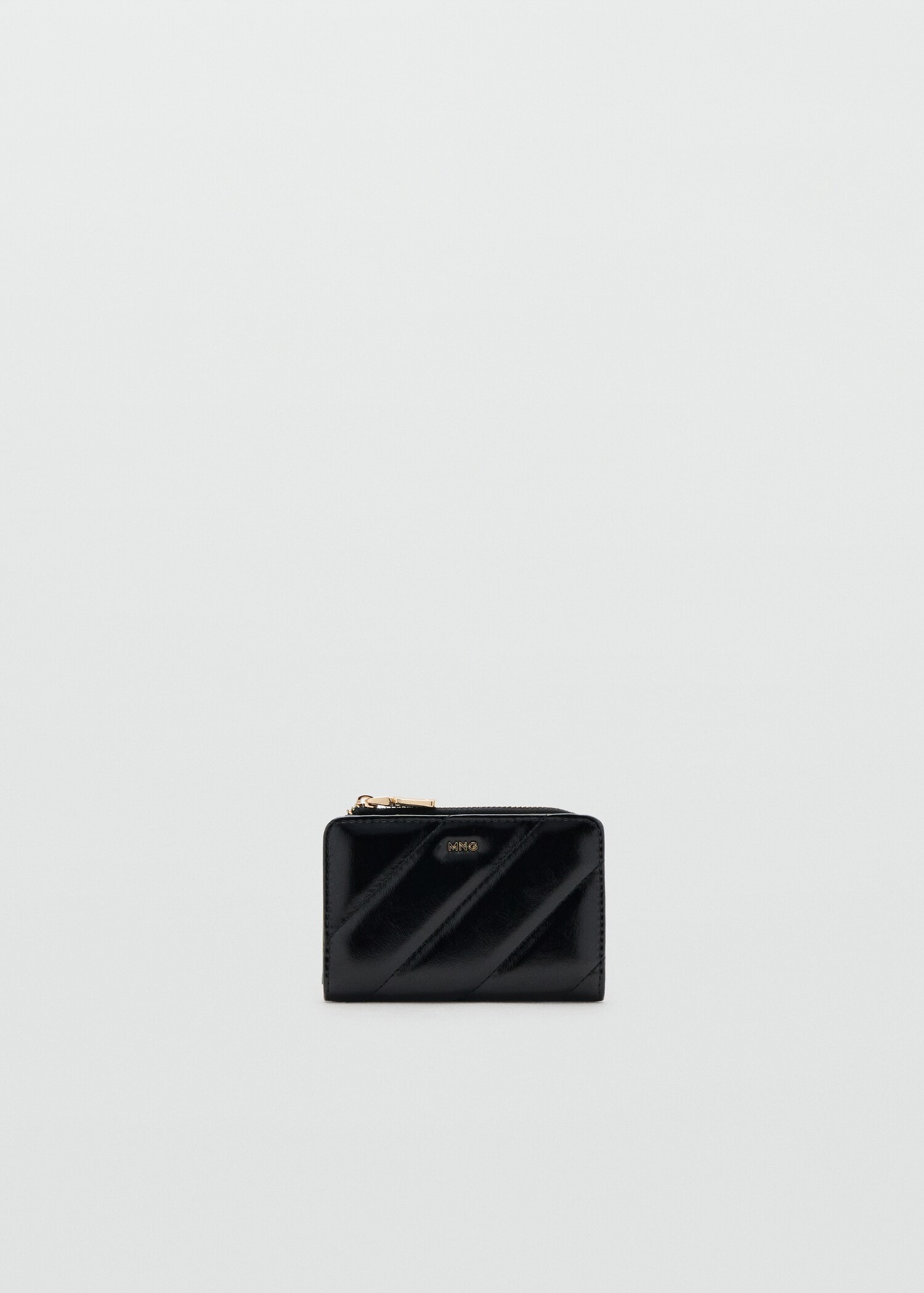 Small patent leather wallet - Article without model
