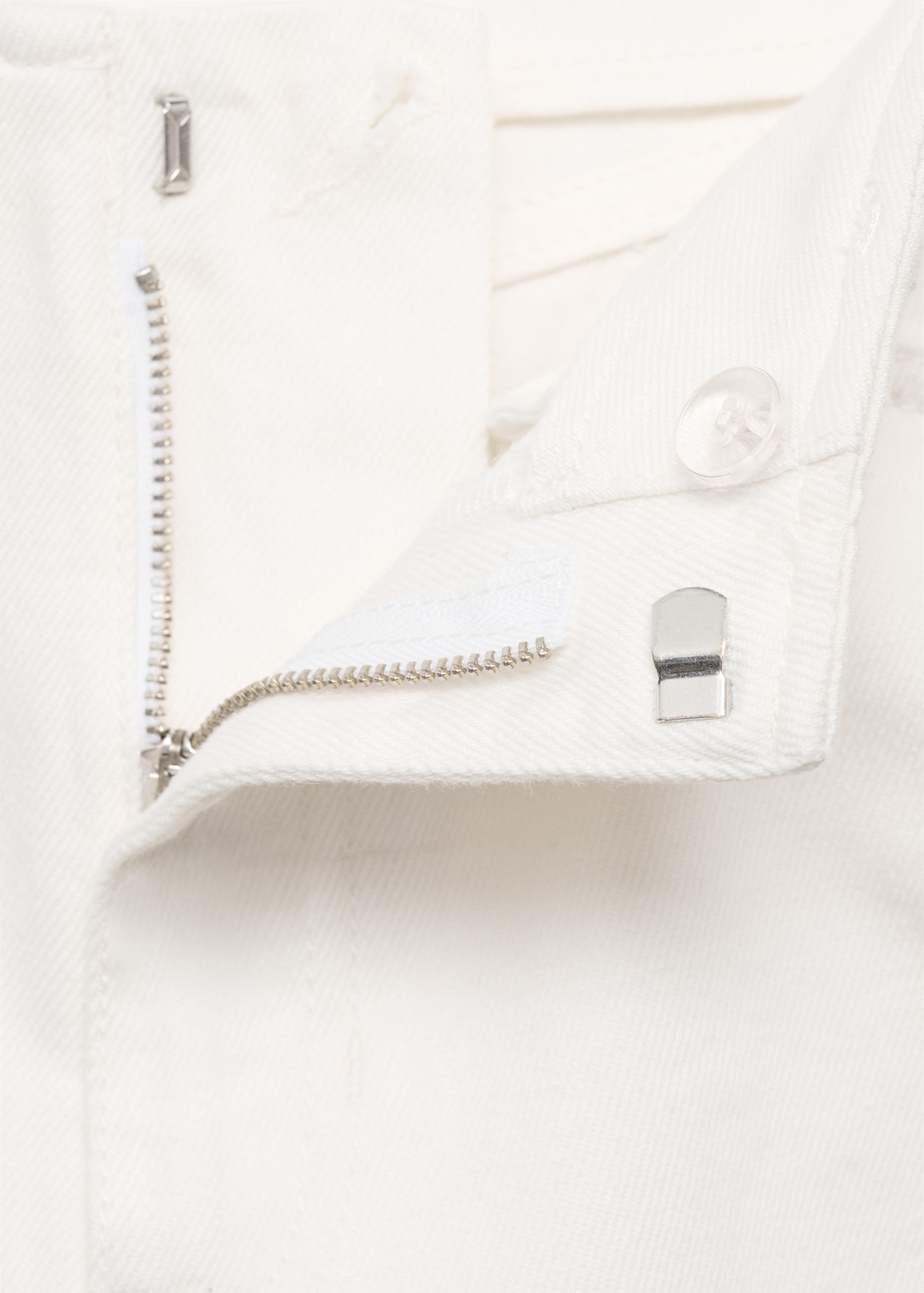 Low-rise wide-leg jeans - Details of the article 8