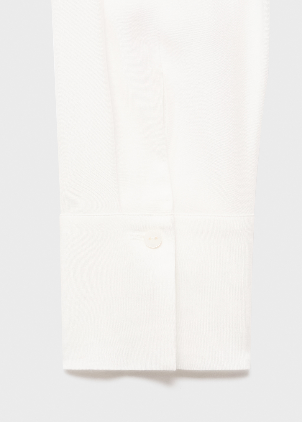 Lyocell shirt with hidden buttons