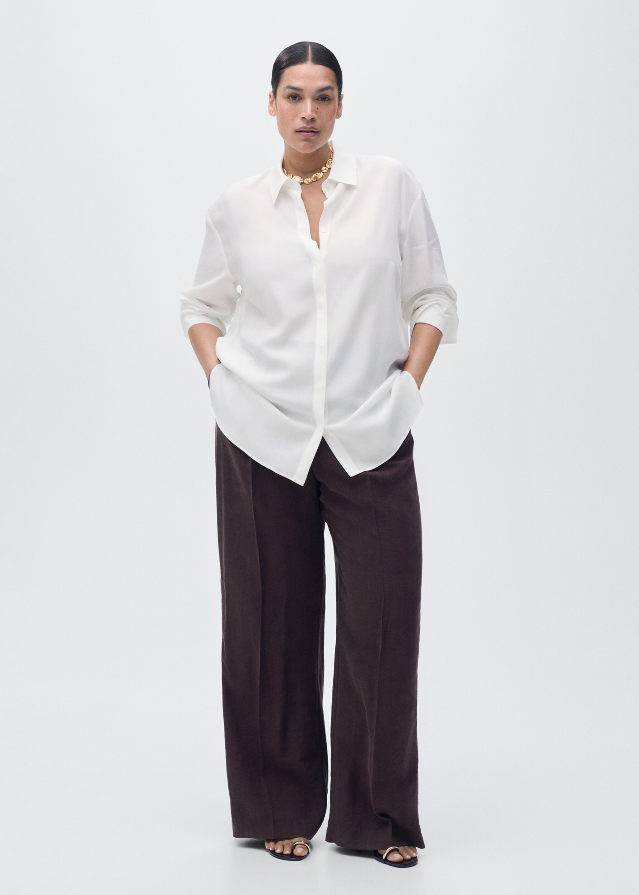Lyocell shirt with hidden buttons - Details of the article 3, Off White. Ref: 17084140-00.
