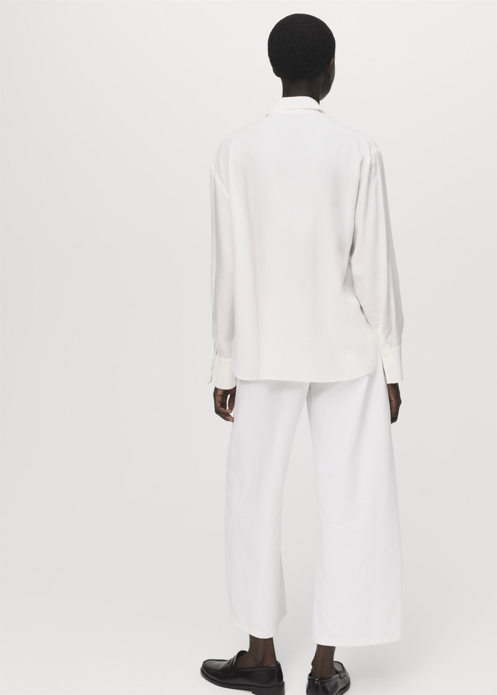 Lyocell shirt with hidden buttons - Reverse of the article, Off White. Ref: 17084140-00.
