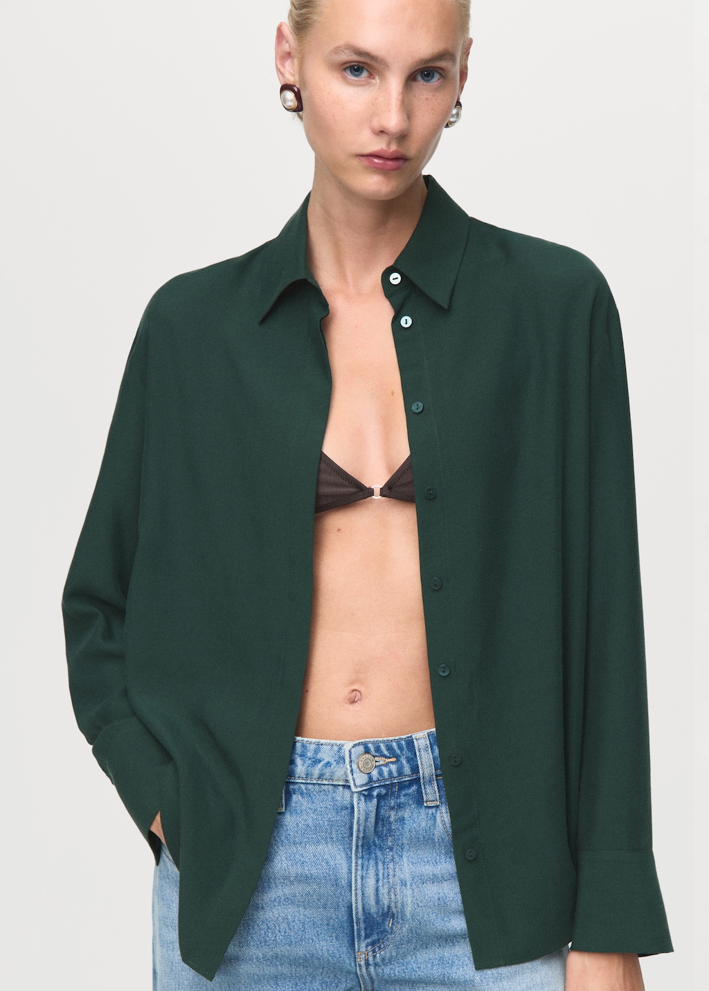 Lyocell shirt with hidden buttons