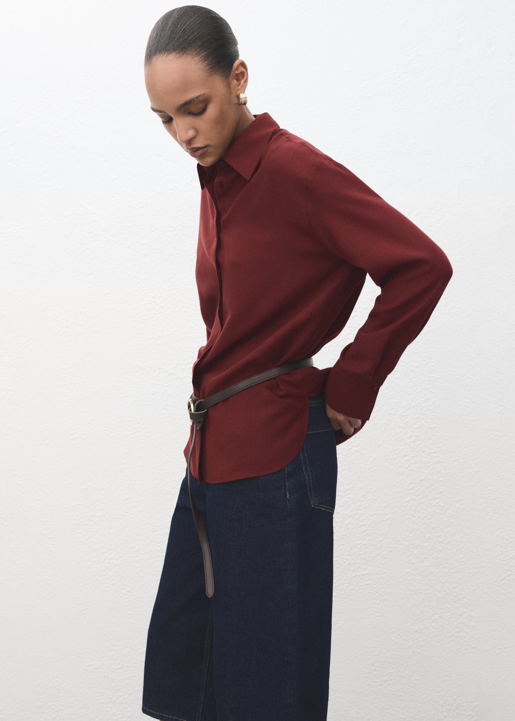 Lyocell shirt with hidden buttons - Details of the article 1, Russet. Ref: 17084140-00.