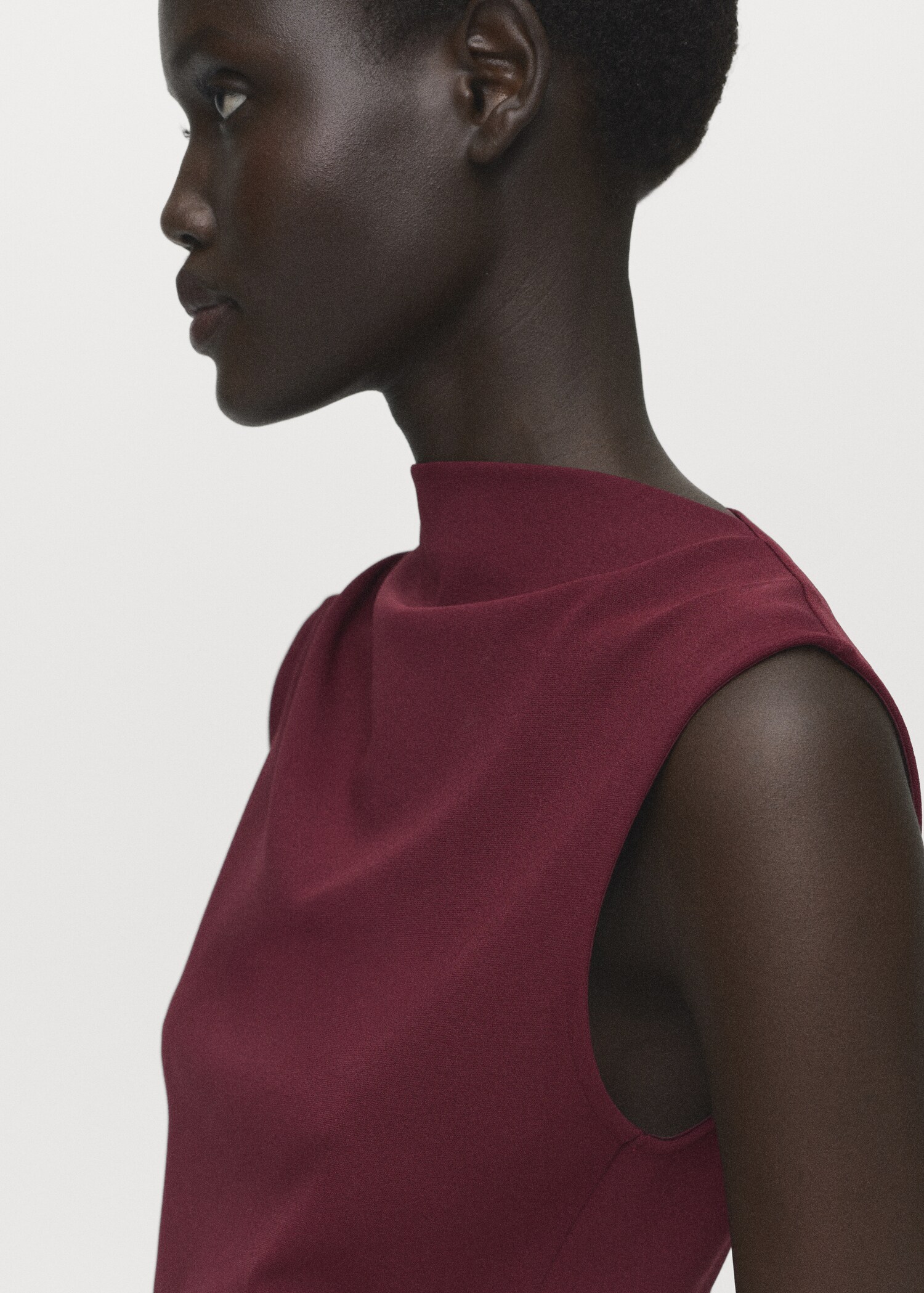 Ruched fitted dress - Details of the article 1