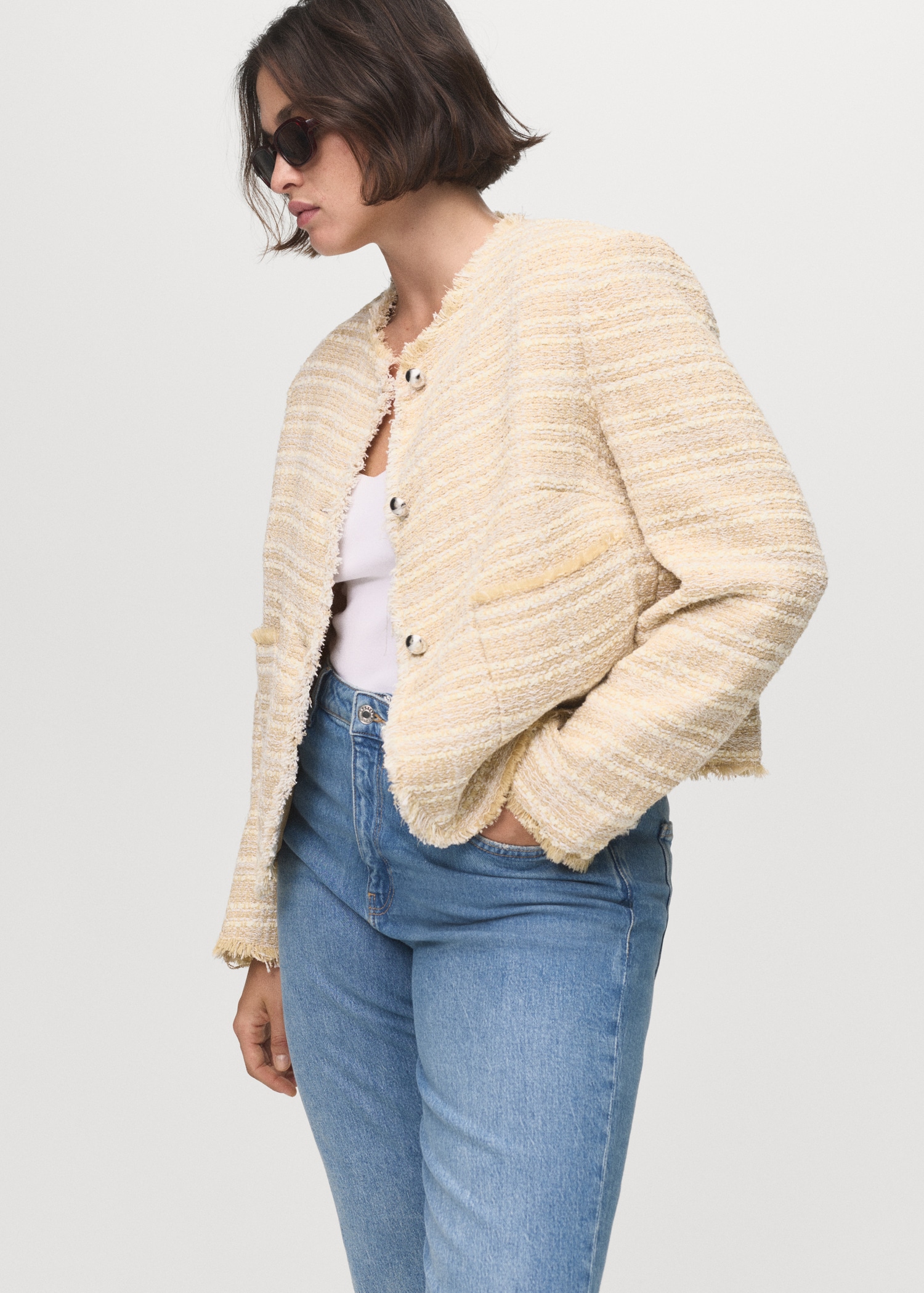 Chaqueta tweed botones joya Mujer MANGO México - Main Image