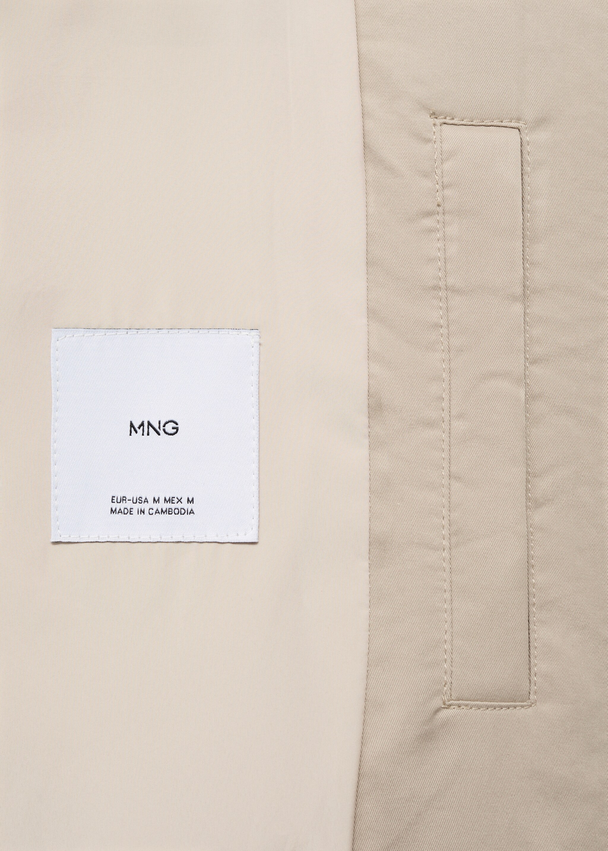 Classic water-repellent trench coat - Details of the article 0