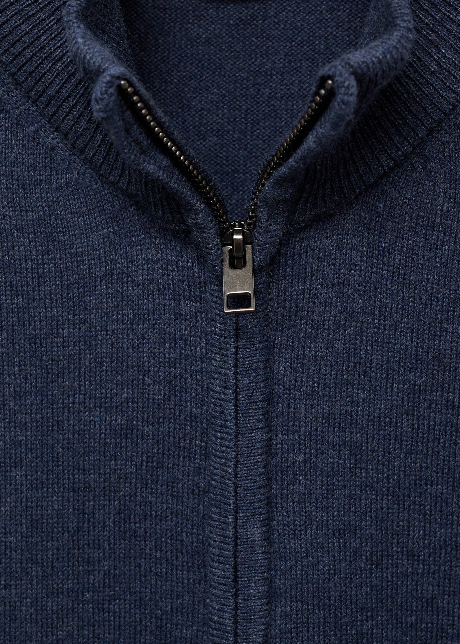 Cardigan de malha com fecho de correr - Pormenor do artigo 8