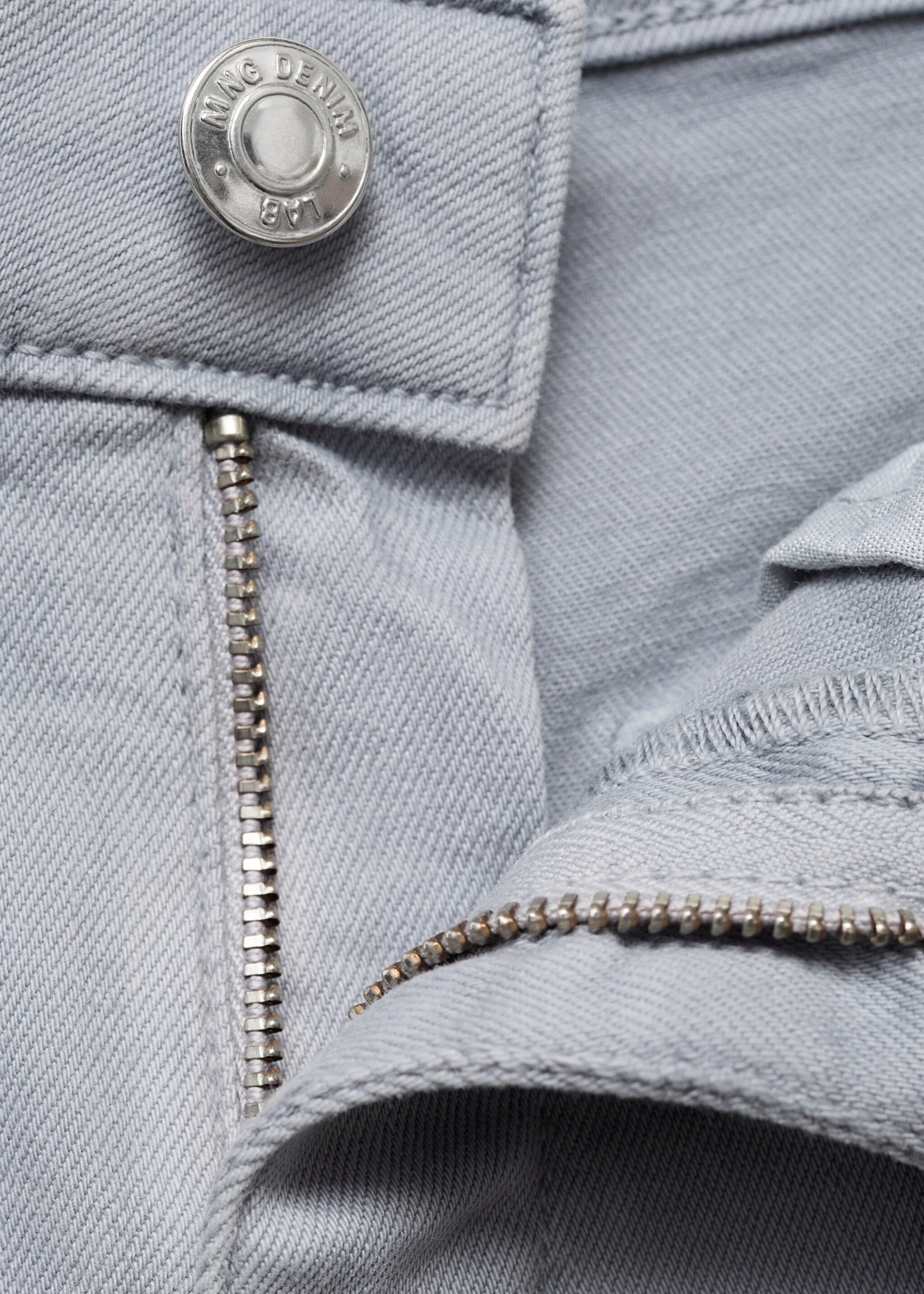 Trousers patch - Details of the article 0