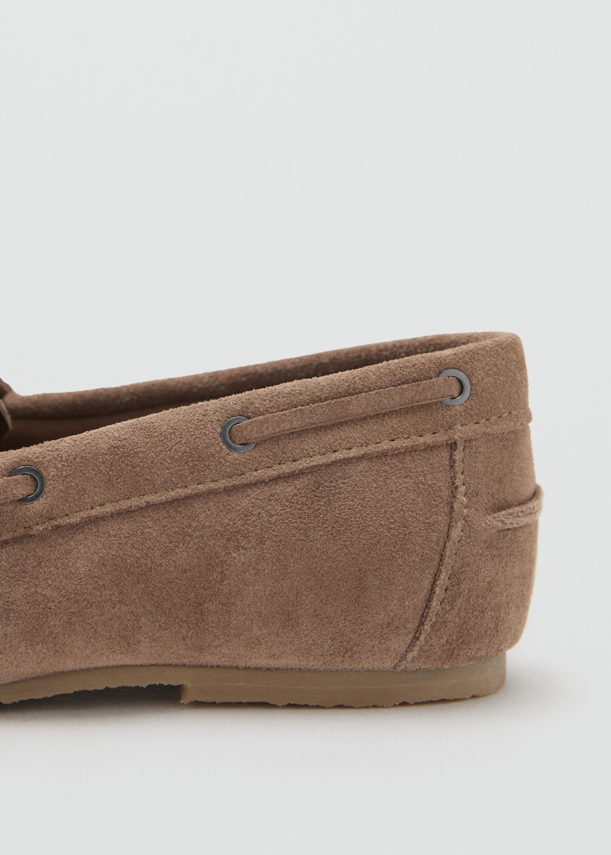 Leather lace-up moccasins - Details of the article 1, Sand. Ref: 17084423-00.
