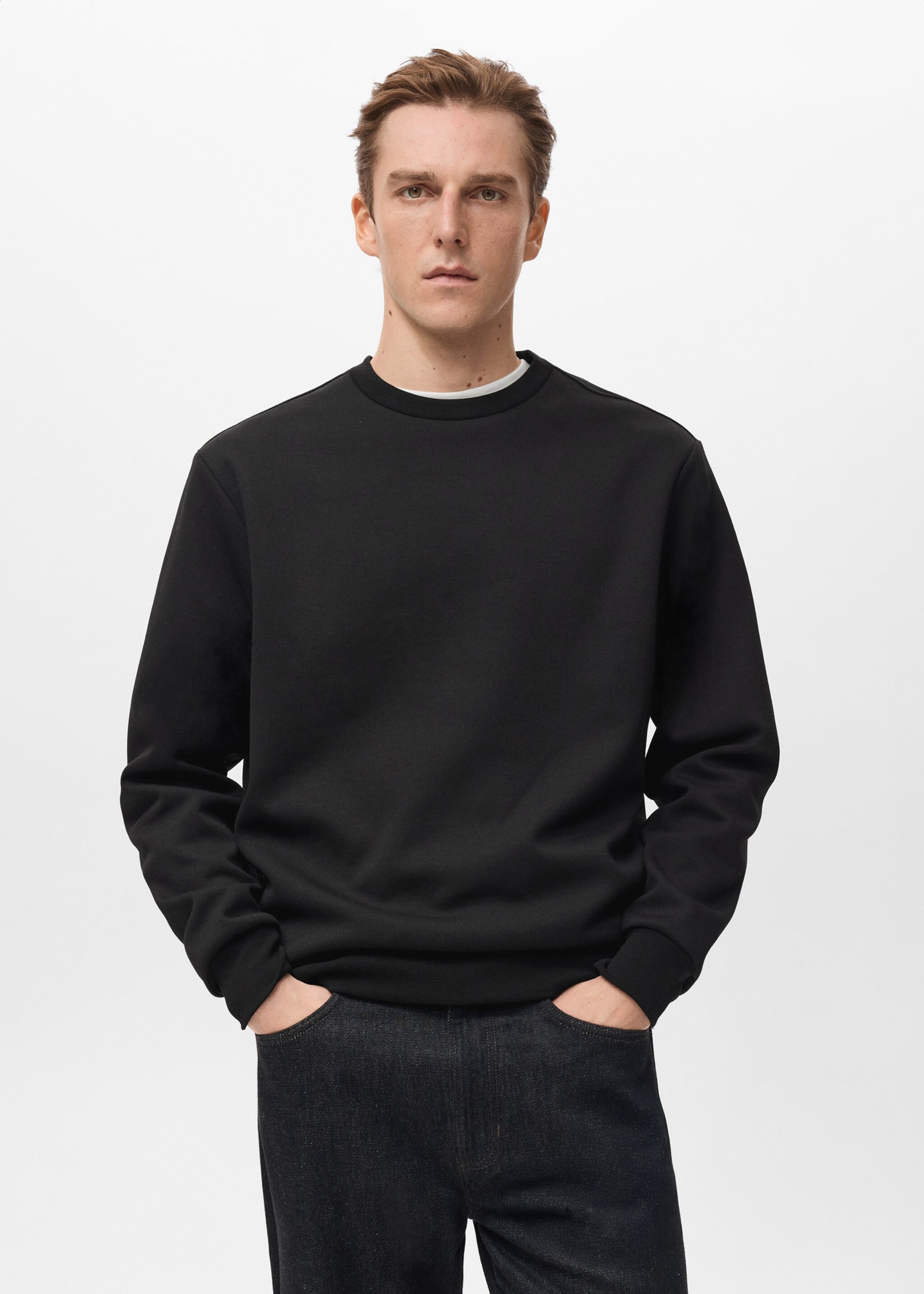 Regular-fit cotton sweatshirt - Medium plane, Black. Ref: 17084425-00.