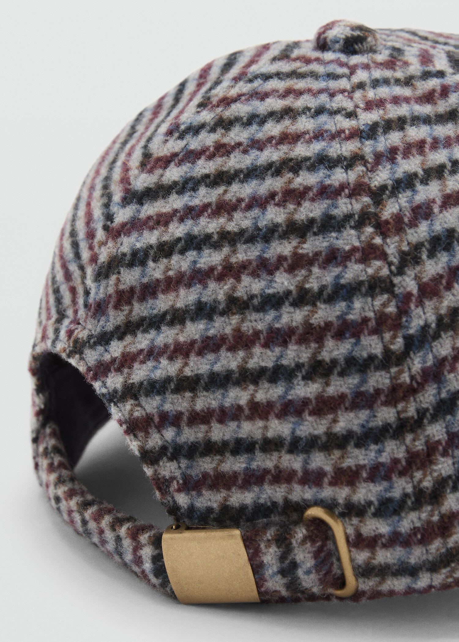 Tweed cap letter - Details of the article 1