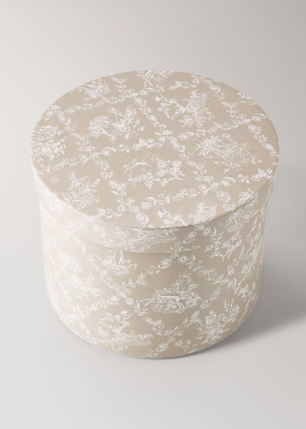 children’s box with print