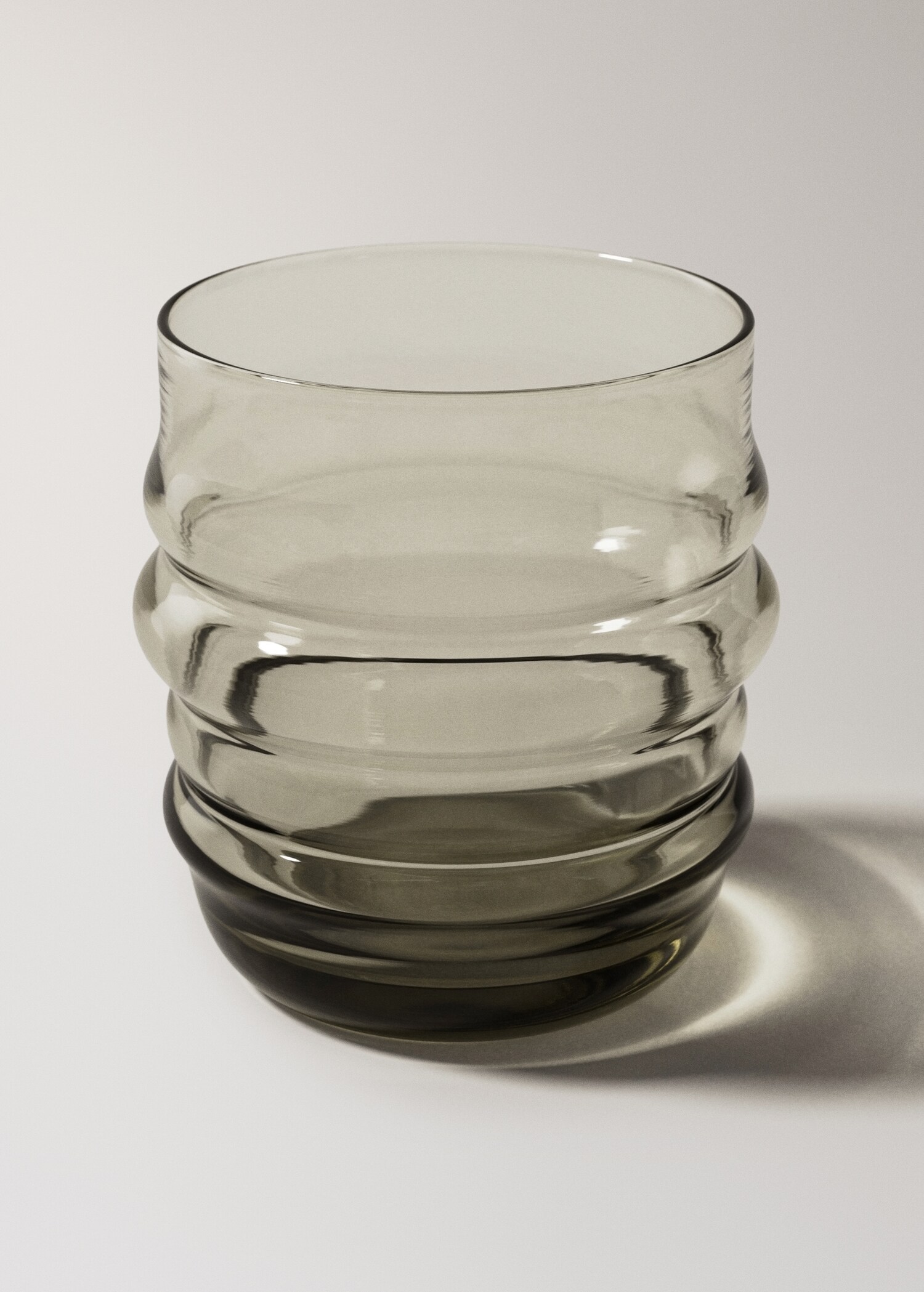Smoked borosilicate glass vase with wave design - Details of the article 2