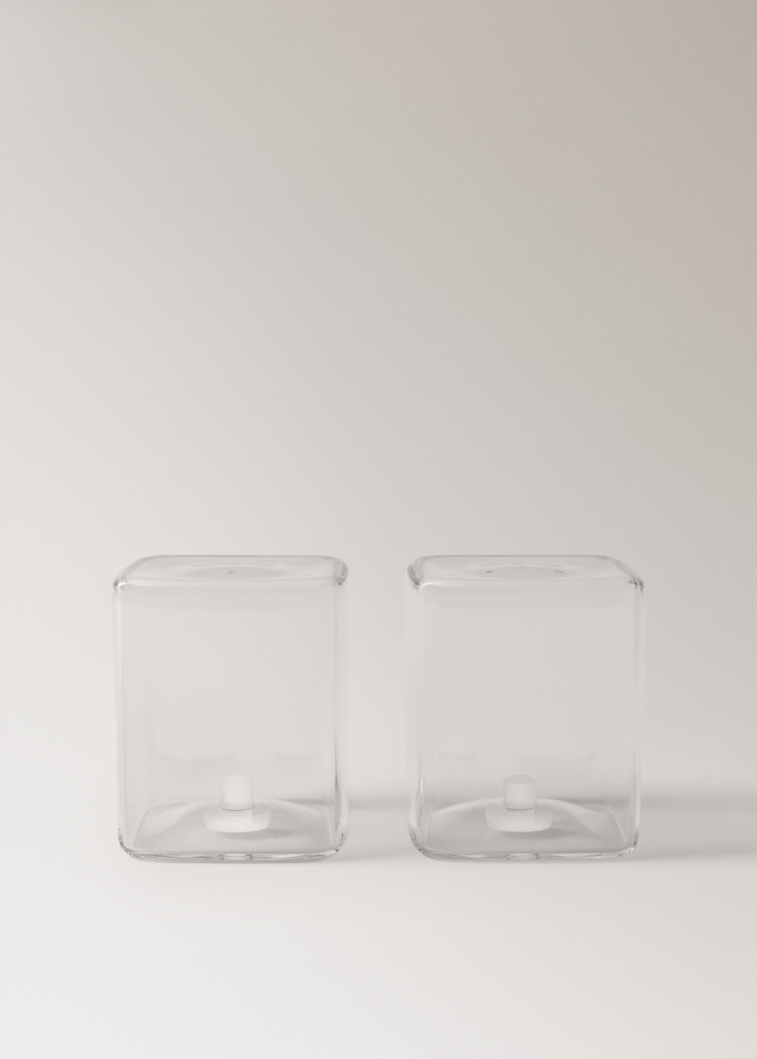 Salt mill salty - Article without model