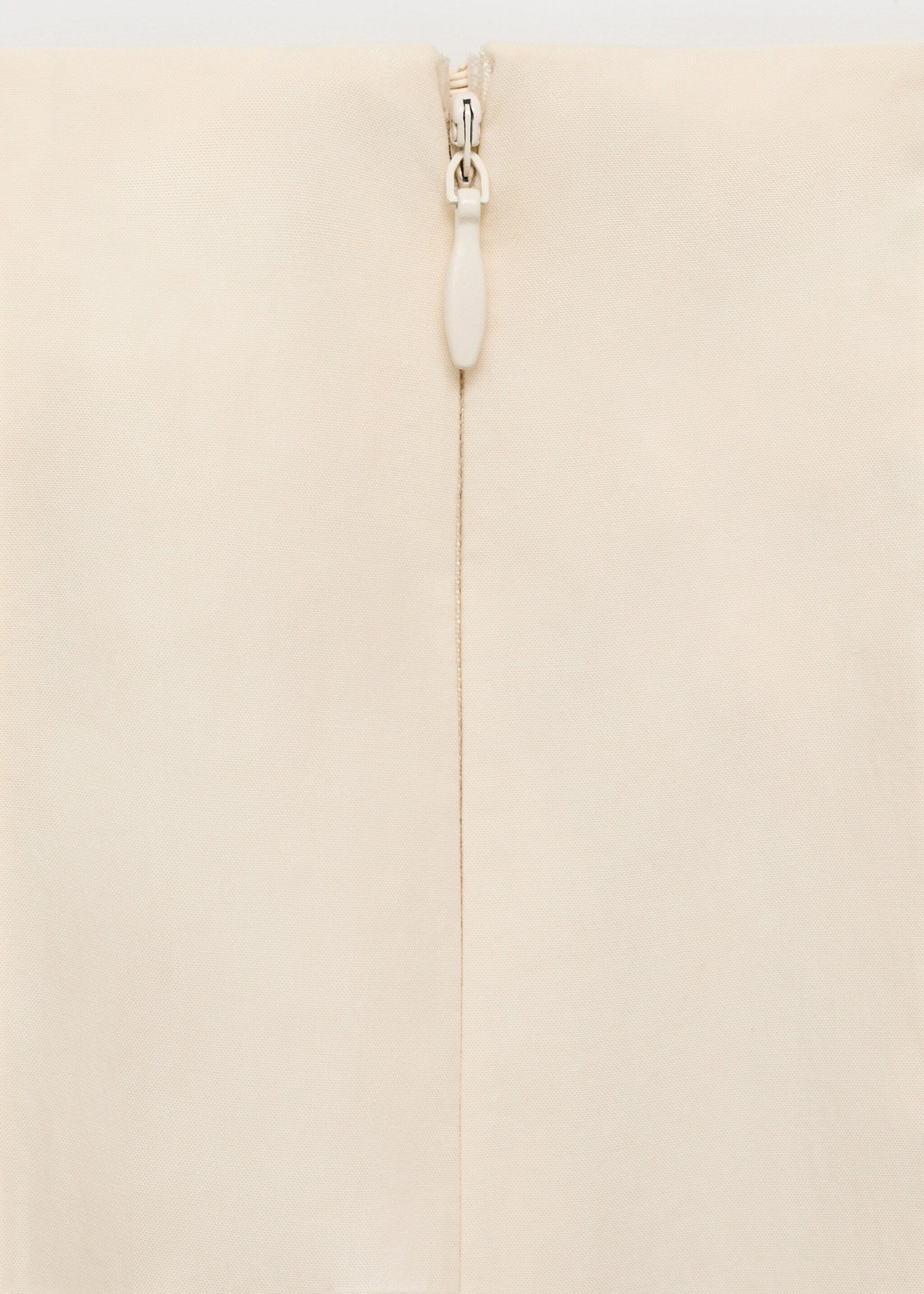 Pleated midi-skirt - Details of the article 0, Ivory White. Ref: 17084780-00.