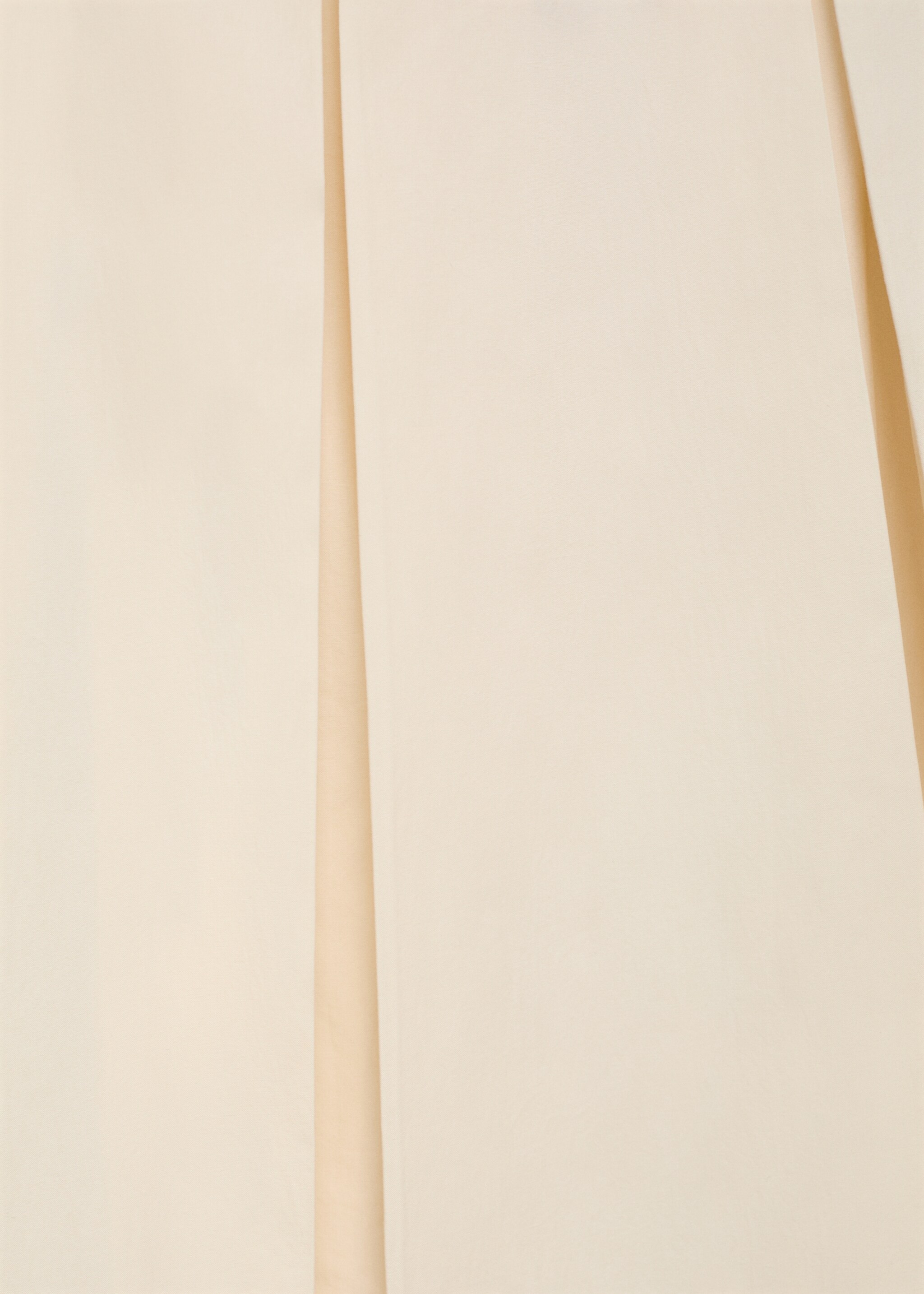 Pleated midi-skirt - Details of the article 8, Ivory White. Ref: 17084780-00.