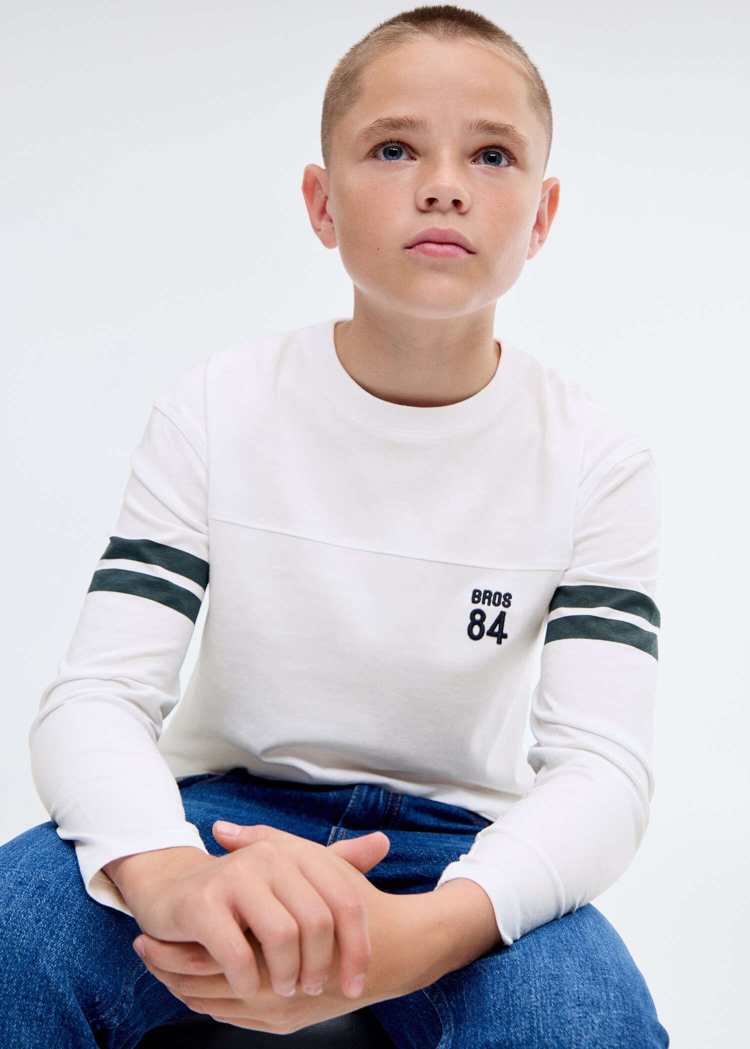 Embroidered printed T-shirt - Medium plane