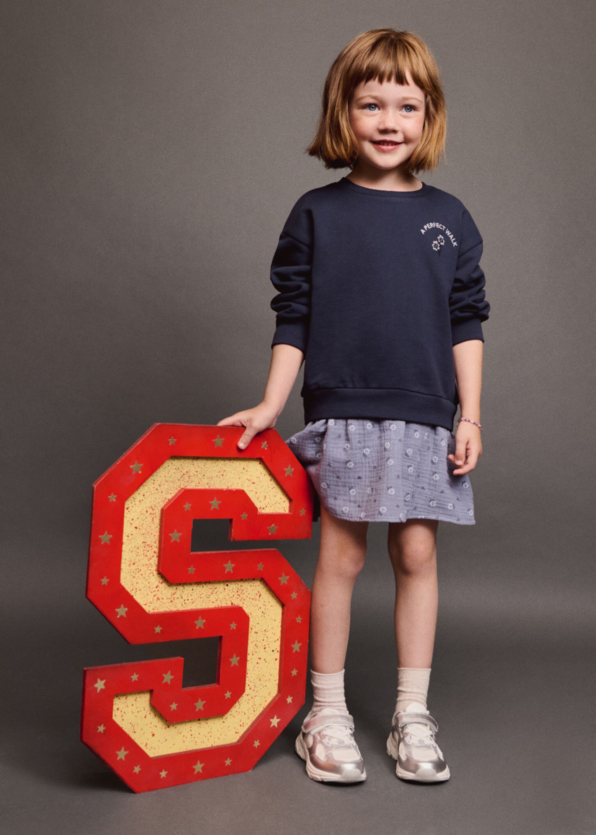 Floral sweatshirt dress - Details of the article 5, Dark Navy. Ref: 17085159-00.