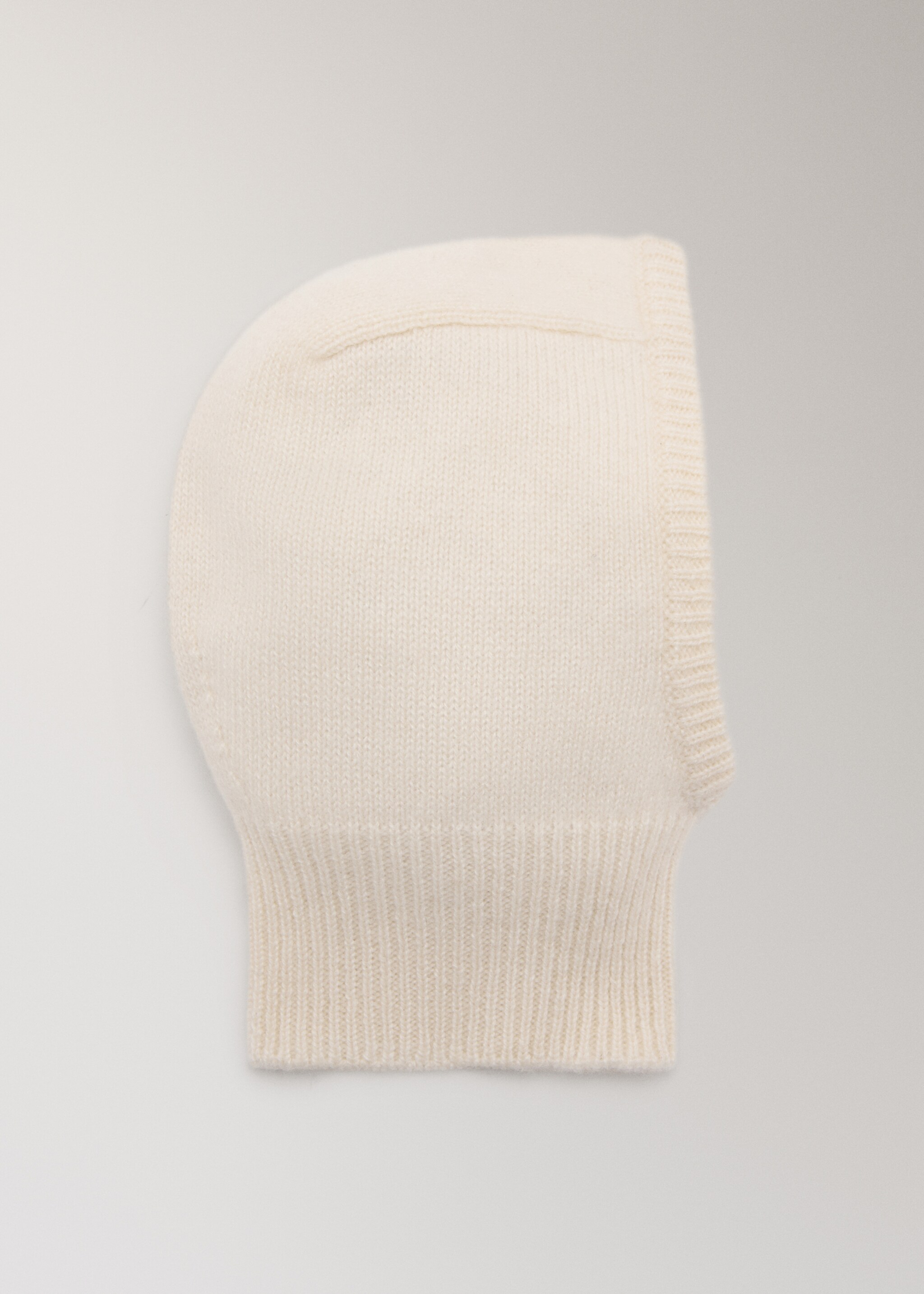 Baby-Balaclava aus Kaschmir - Artikel ohne Model, Ecru. Ref: 17085166-00.