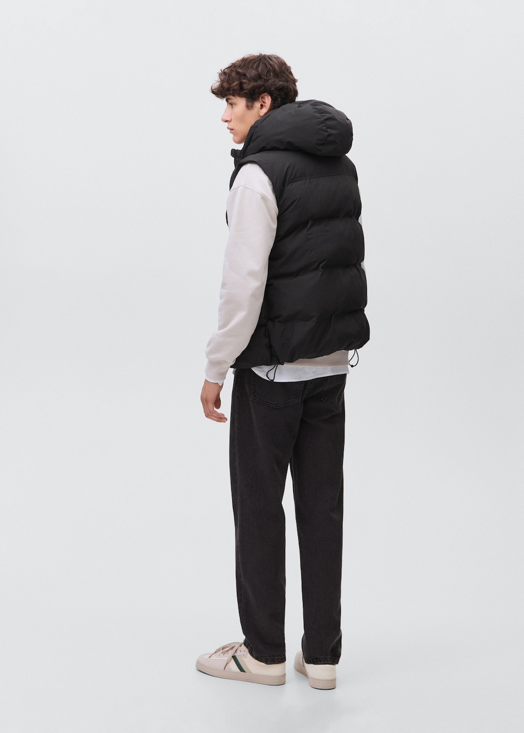 Quilted vest with hood