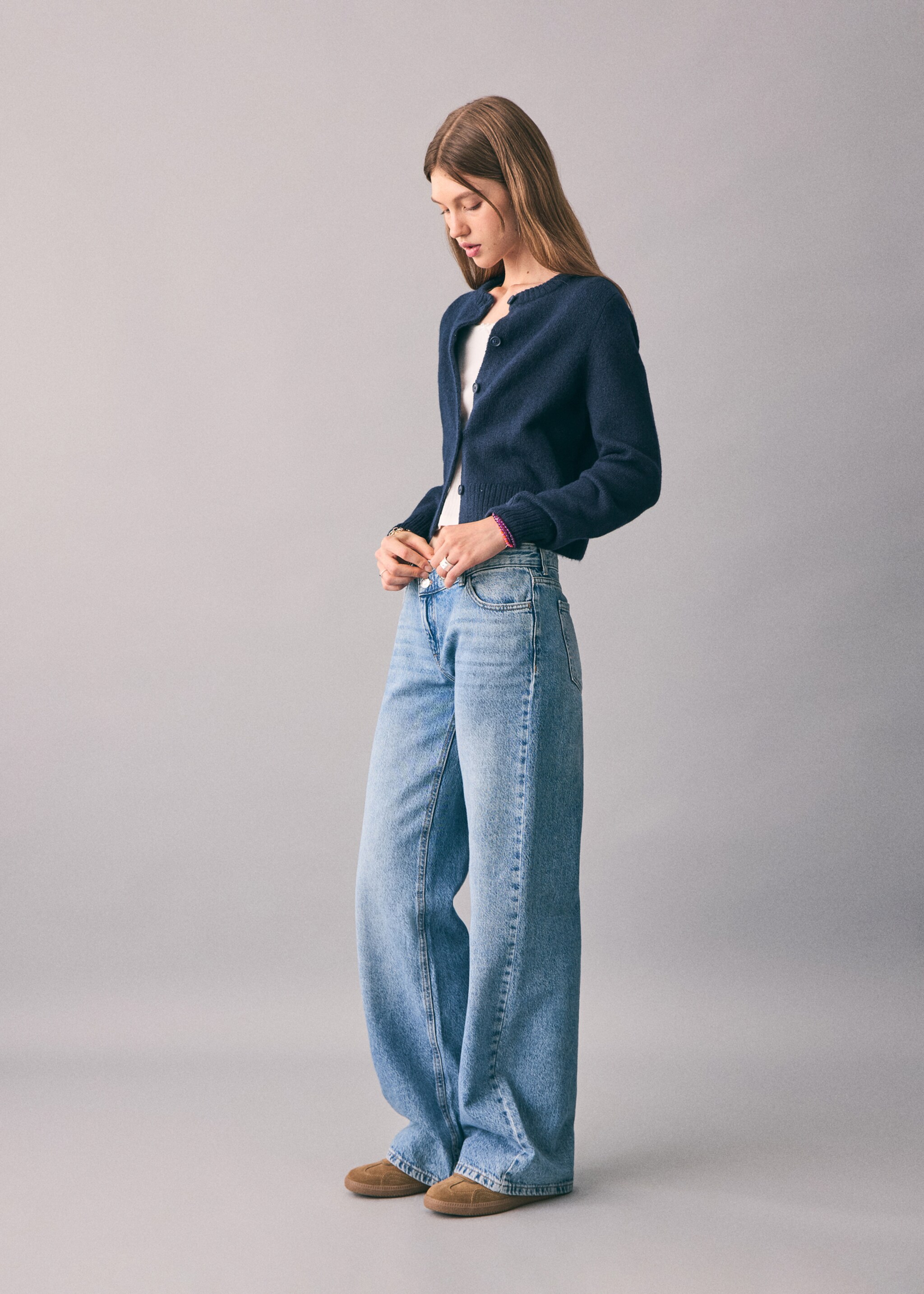 Cross-waist jeans - Medium plane, Light Blue. Ref: 17085795-00.