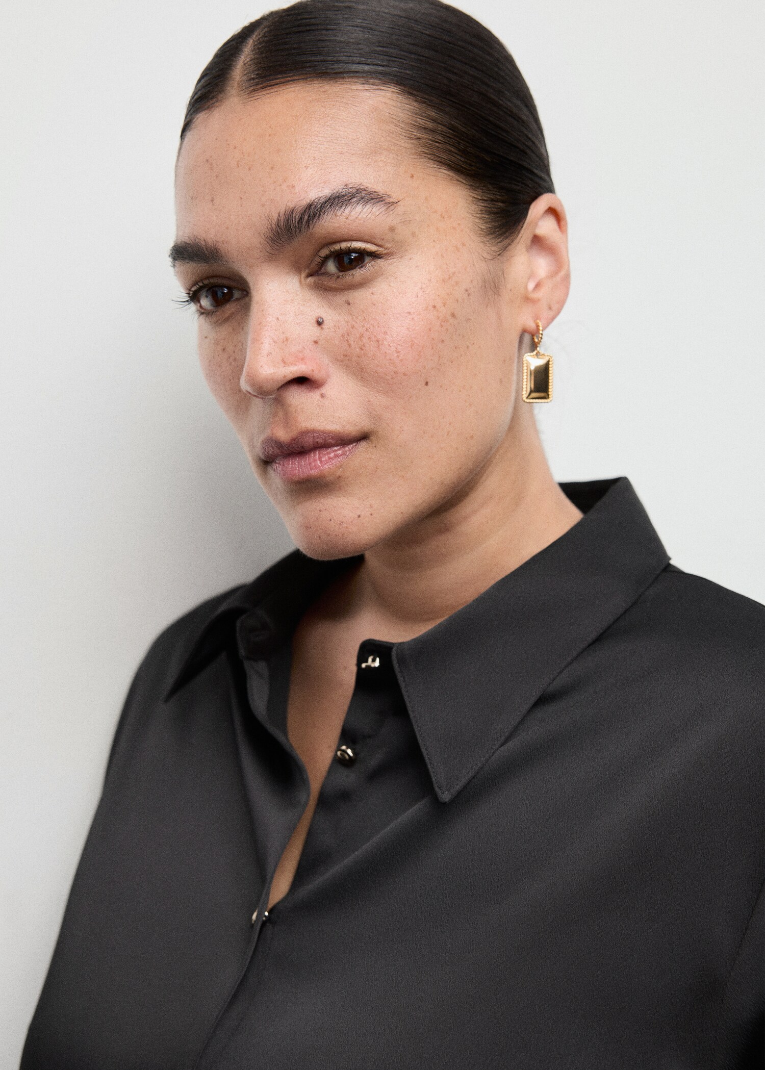Chemise fluide satinée - Détail de l'article 4