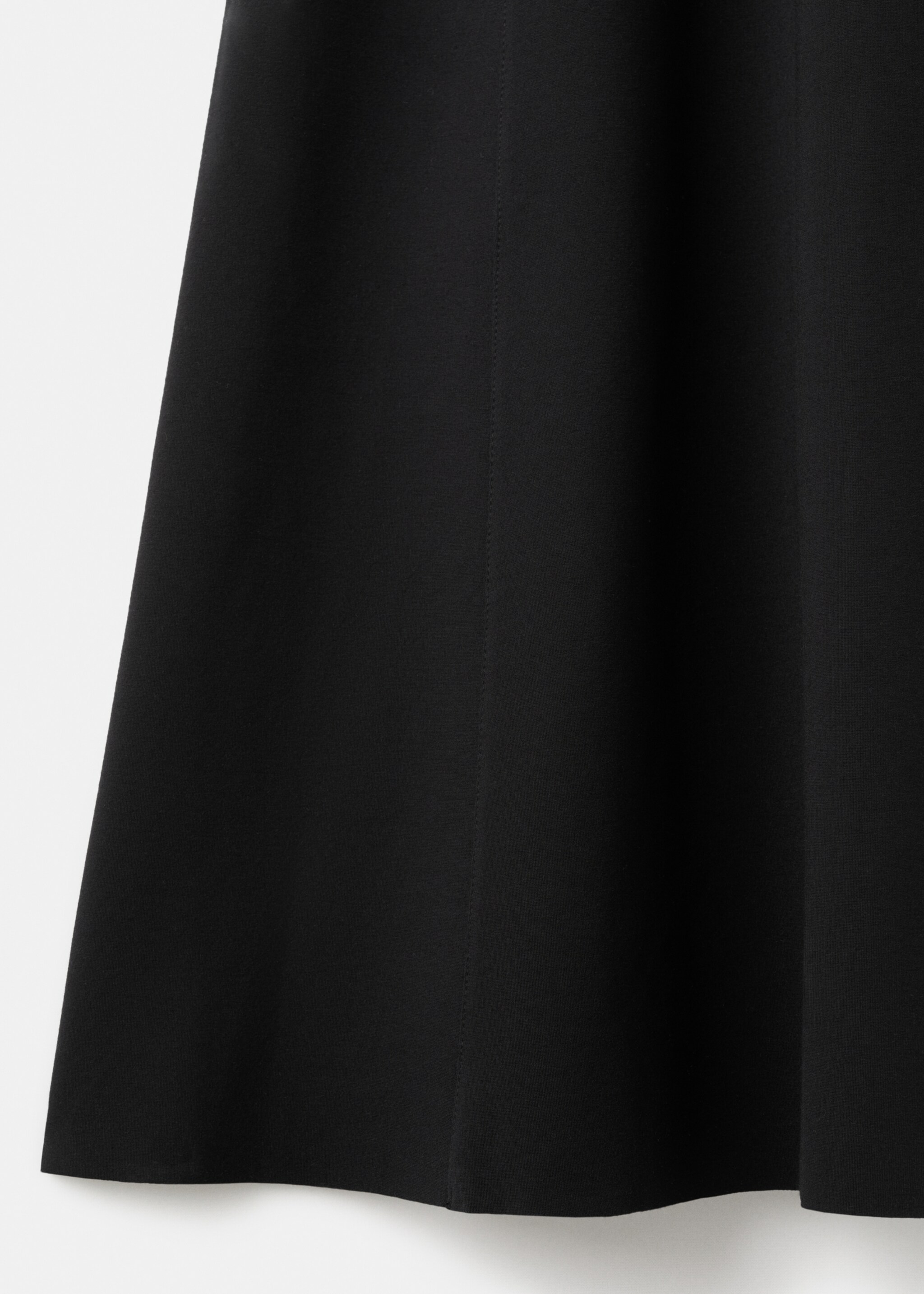 Midi-dress with stitching - Details of the article 0, Black. Ref: 17085814-00.