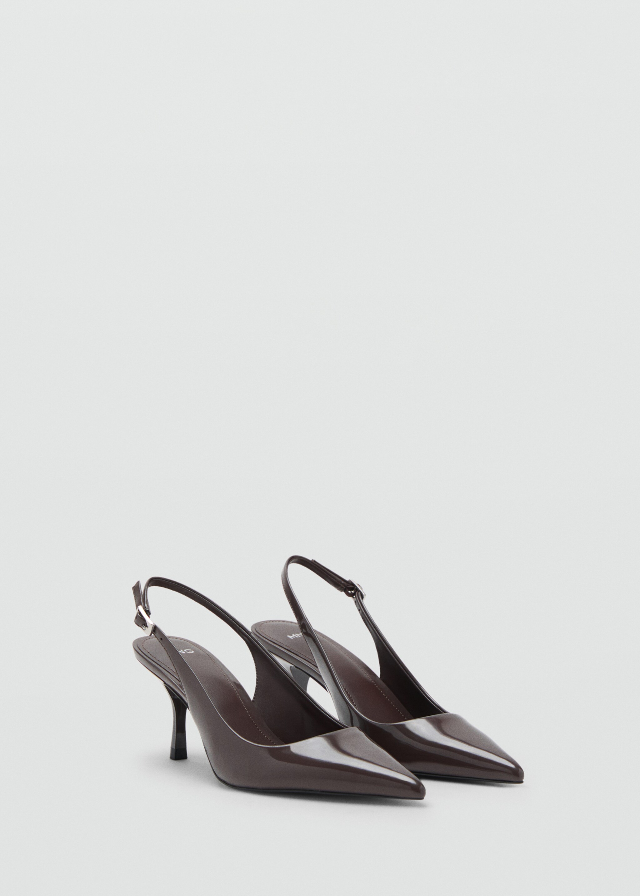 Pointed shoes with patent leather effect - Medium plane, Light Heather Grey. Ref: 17085822-00.