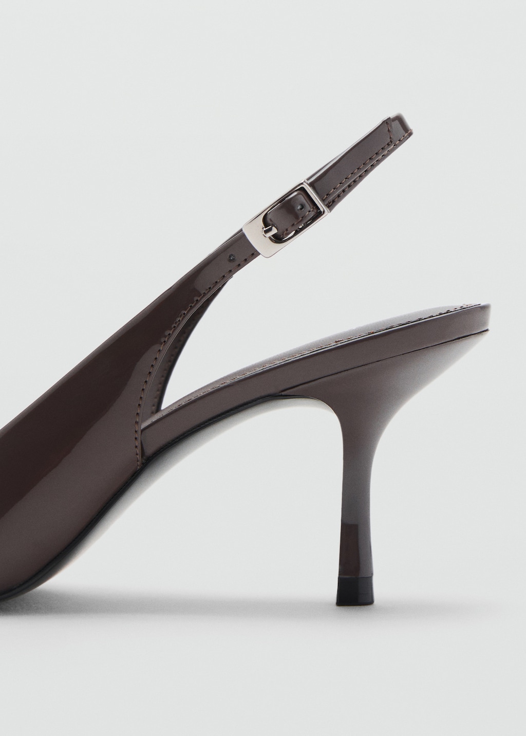 Patent heeled shoes - image 4