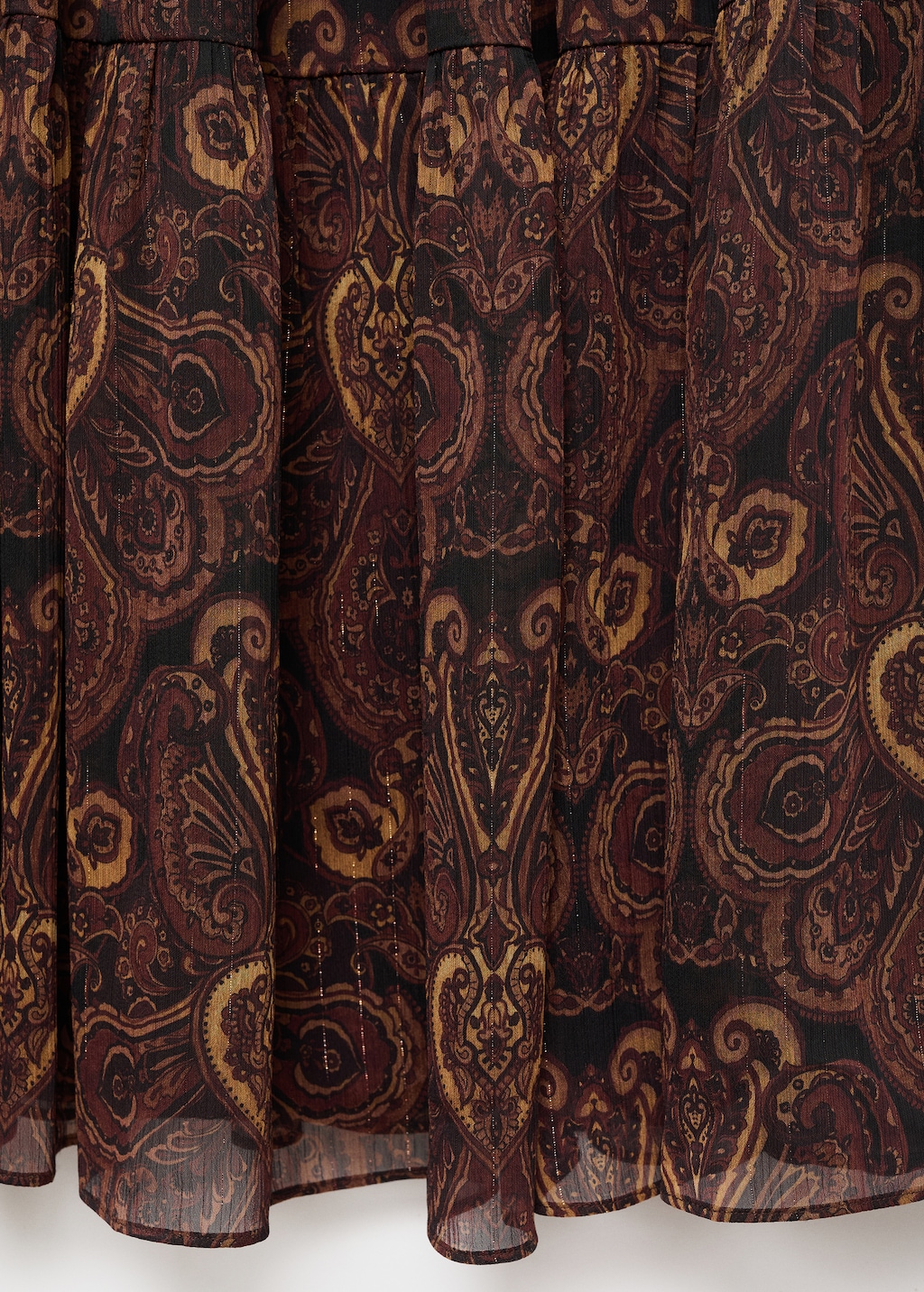 A-line skirt with paisley print