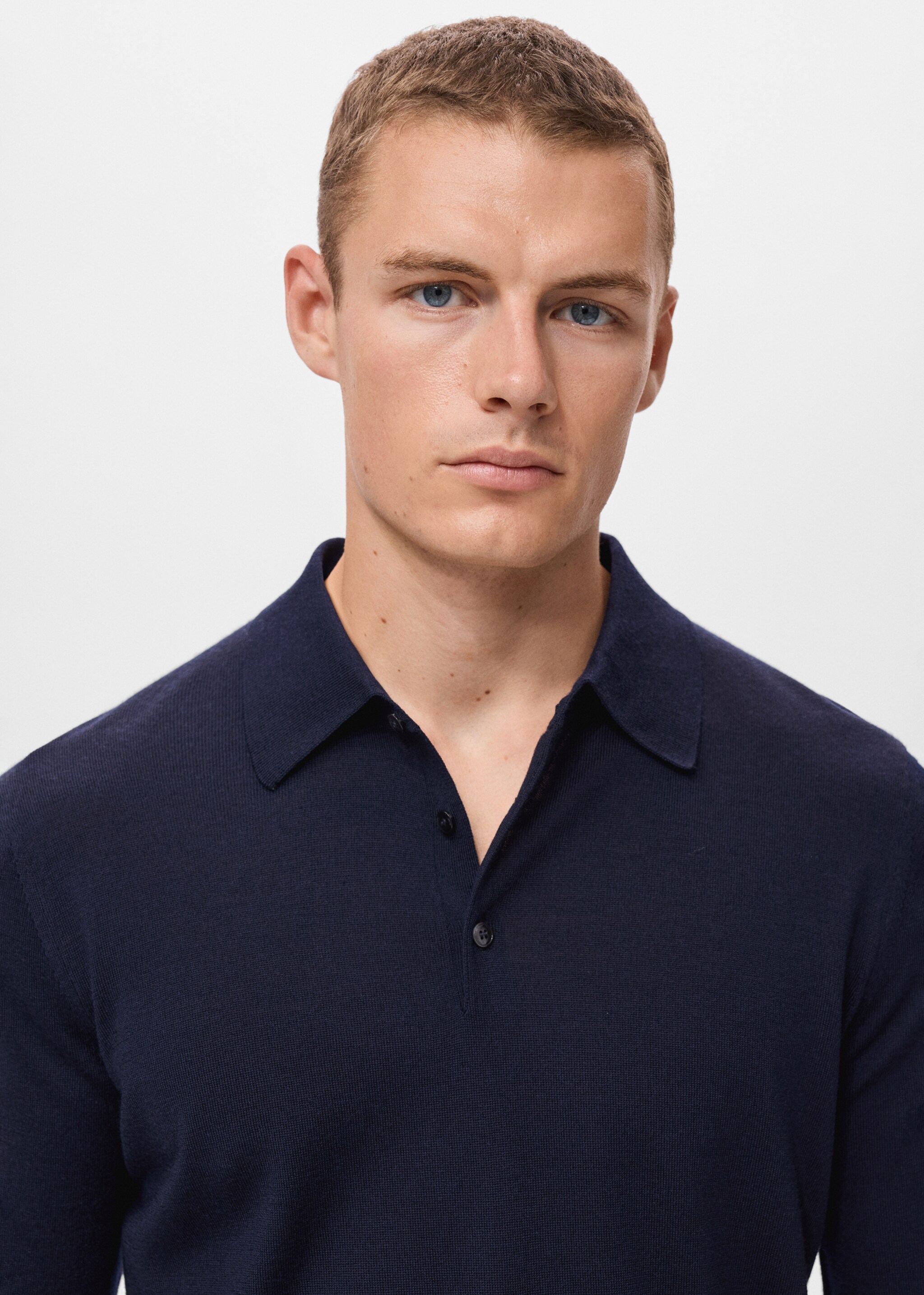 100% wool knitted polo sweater - Details of the article 1, Navy. Ref: 17085970-00.