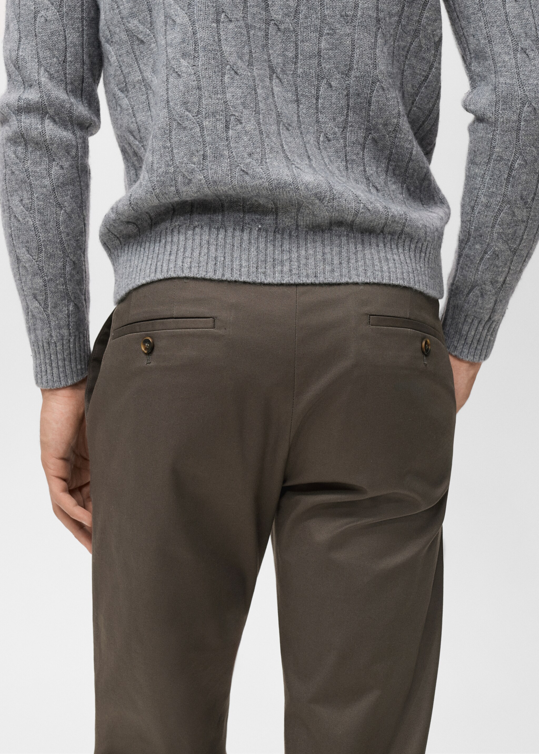Dublino slim-fit chino trousers - Details of the article 6, Chocolate. Ref: 17085973-00.