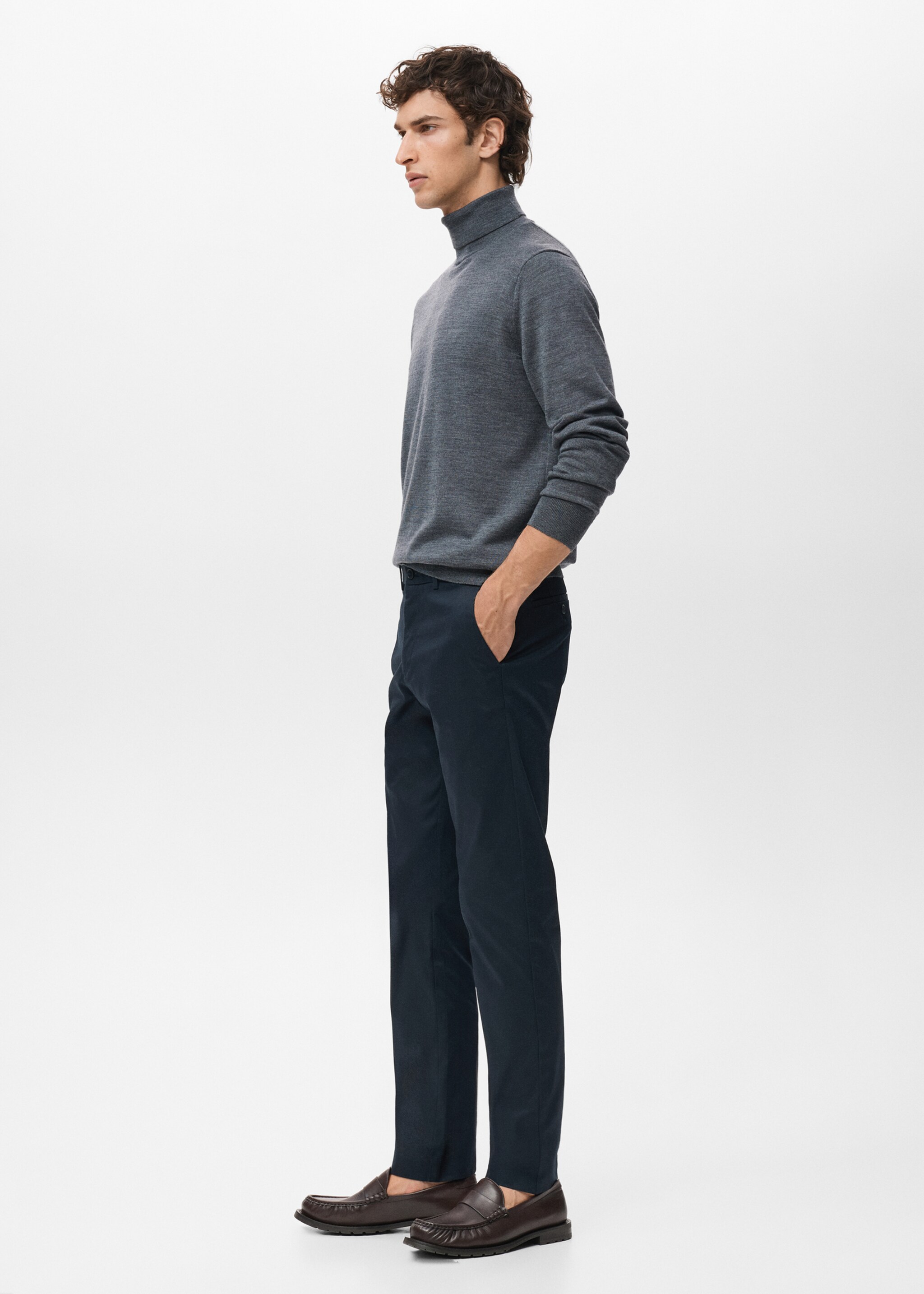 Dublino slim-fit chino trousers - Details of the article 2, Night Blue. Ref: 17085973-00.