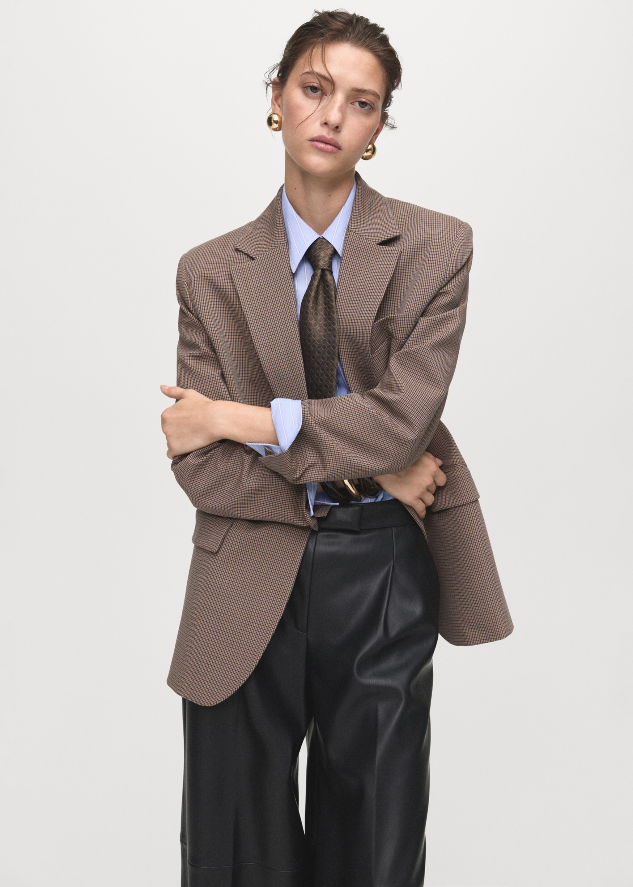 Wide-Leg-Hose in Leder-Effekt - Mittlere Ansicht, Schwarz. Ref: 17085976-00.