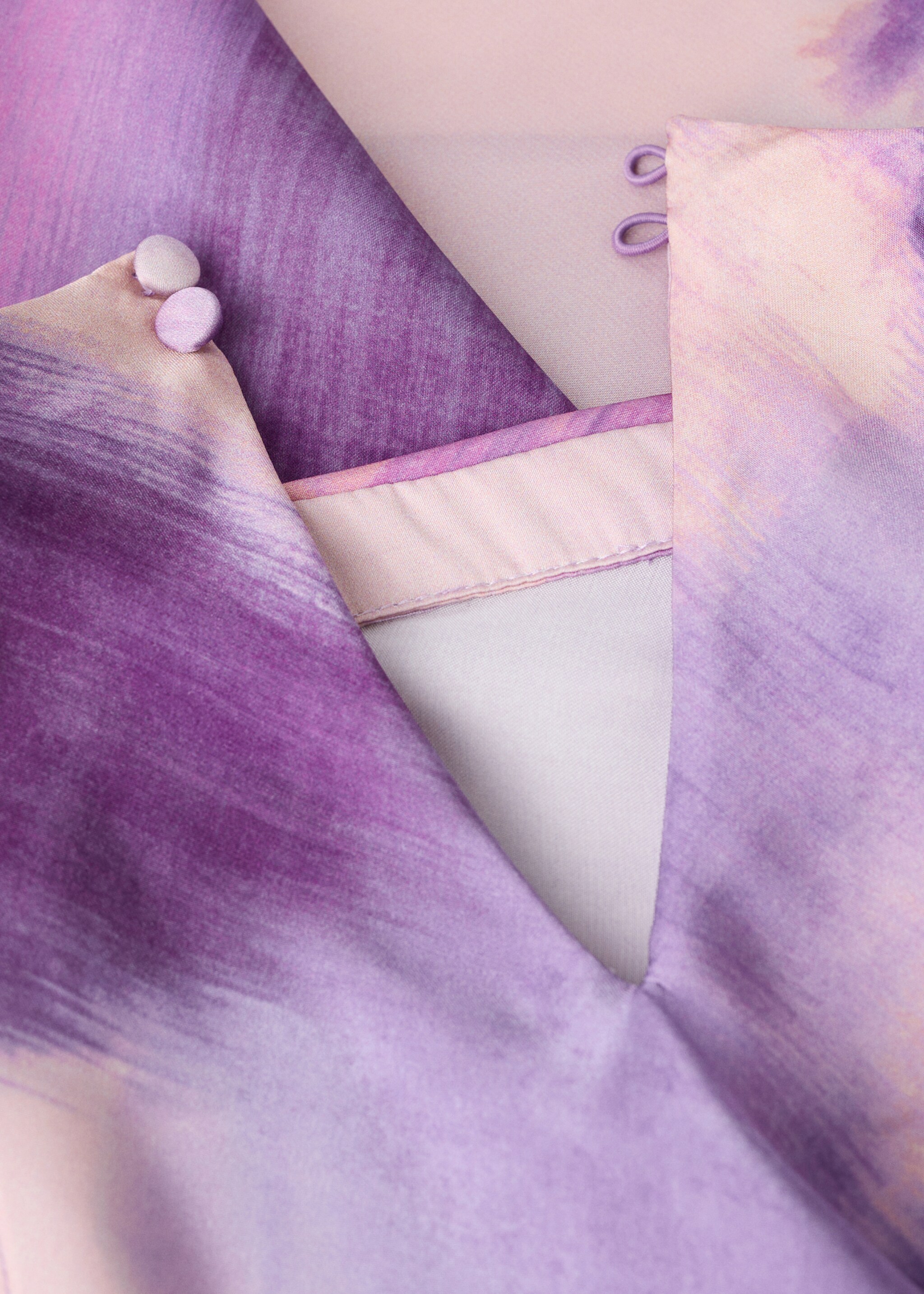 Chemisier tie-dye foulard - Détail de l'article 8, Violet clair/pastel. Ref: 17085999-00.