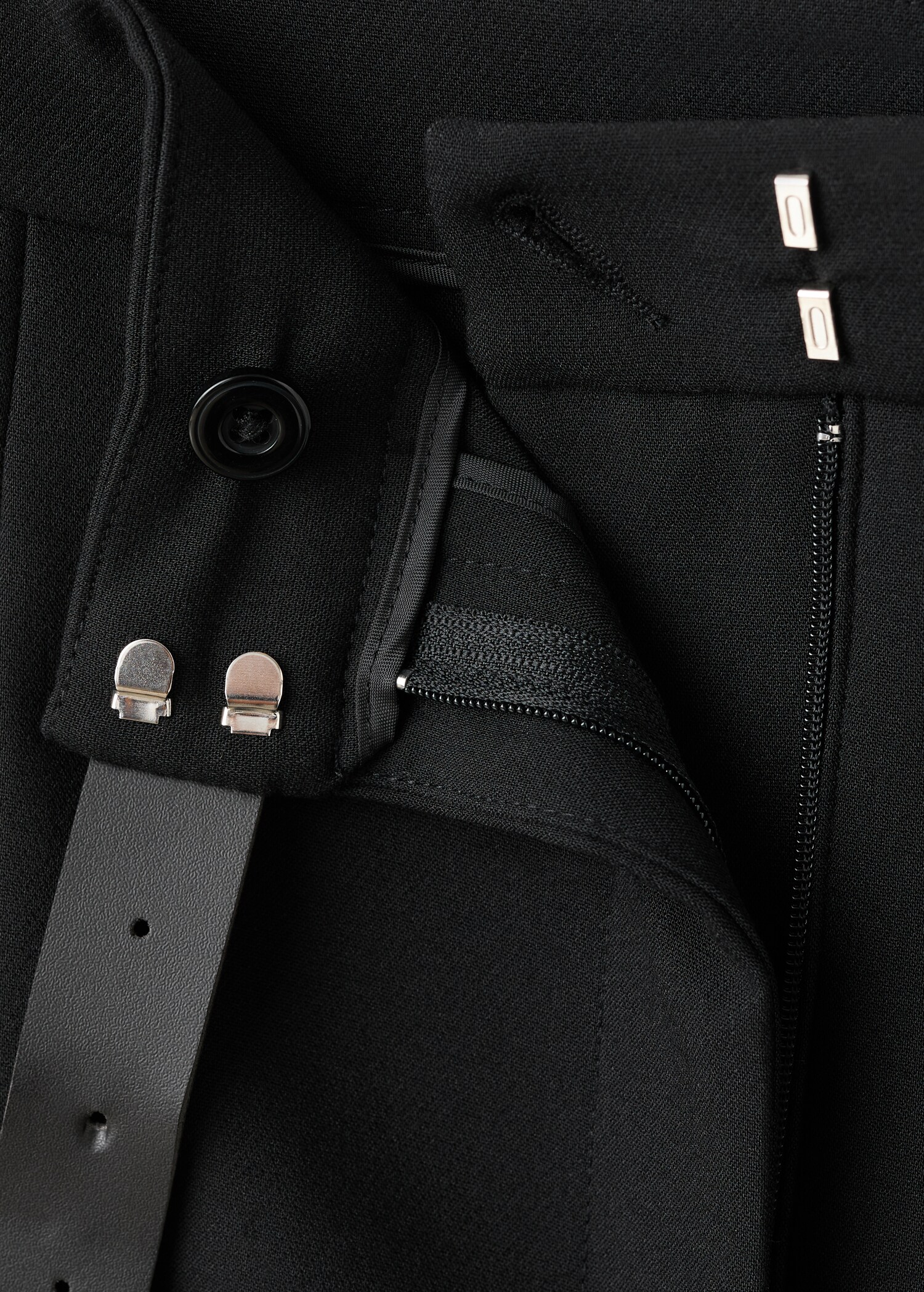 Combined belt trousers - Details of the article 8