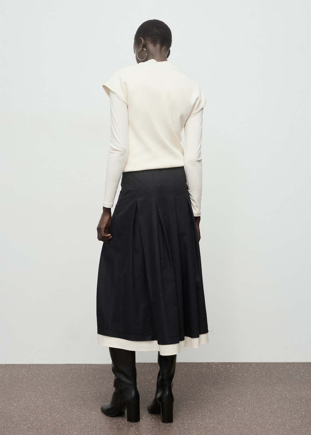 Combined pleated skirt